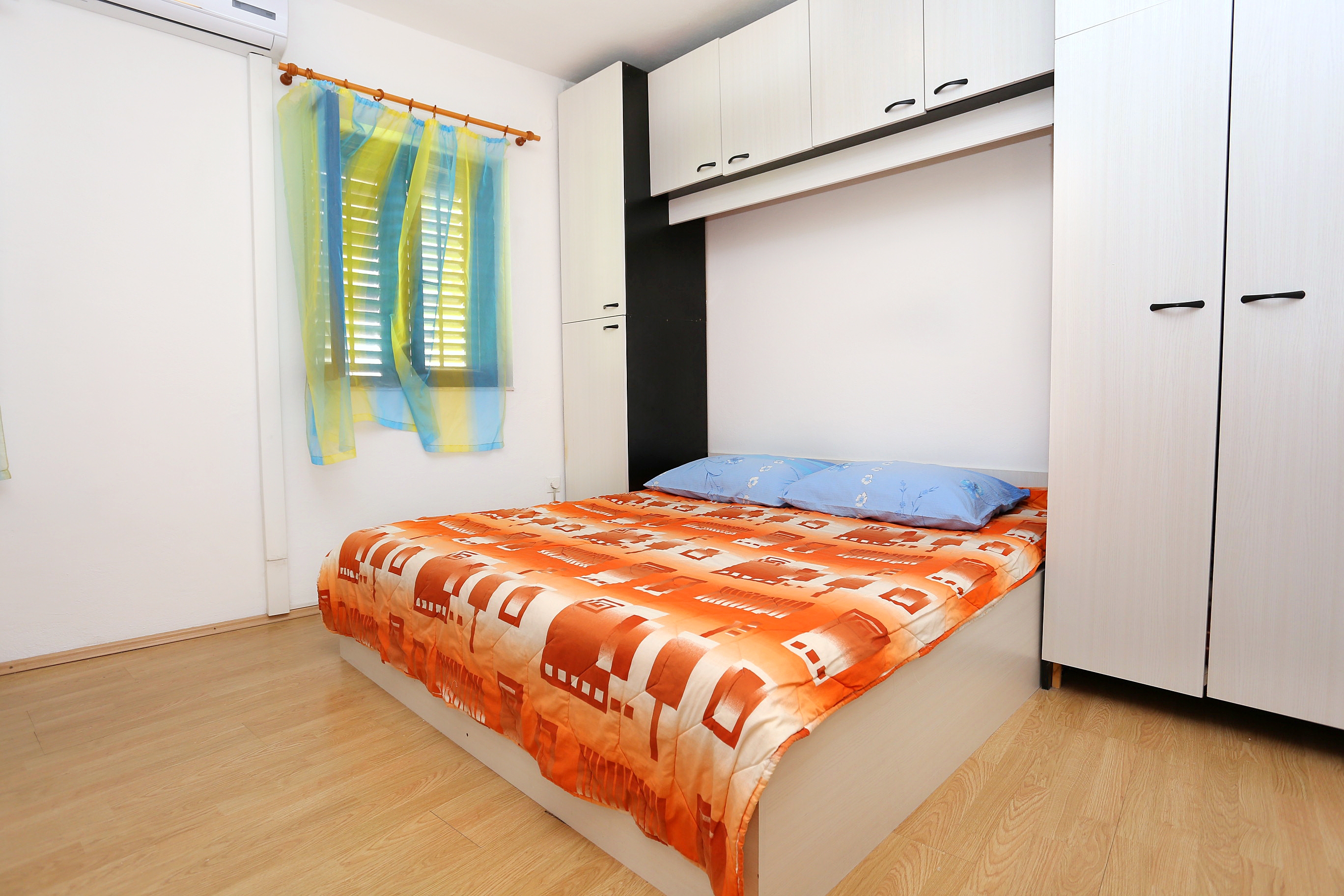 One bedroom apartment near beach Trstenik, Pelješac  A-a