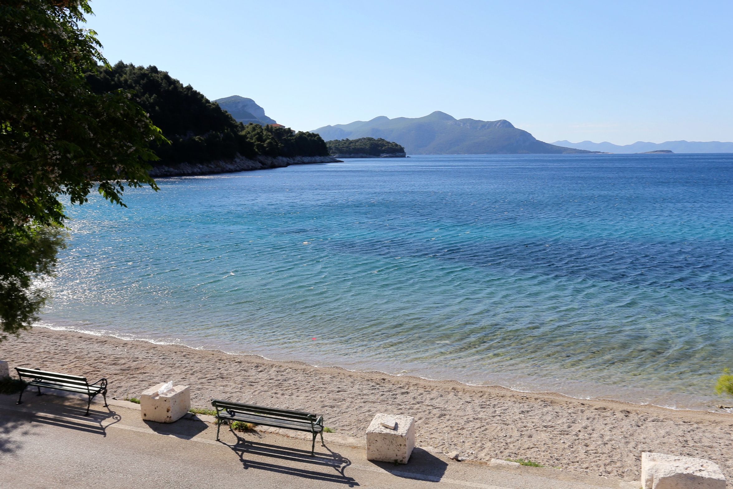 Two bedroom apartment near beach Trstenik, Pelješac  A-a