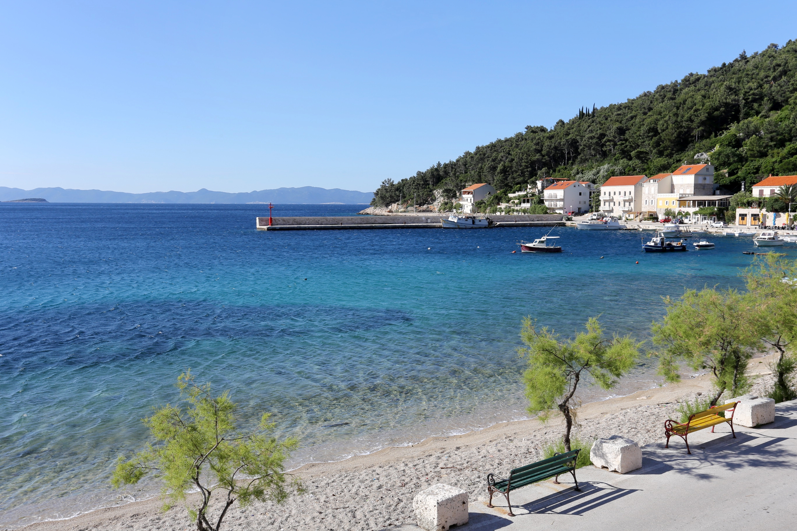 Two bedroom apartment near beach Trstenik, Pelješac  A-a