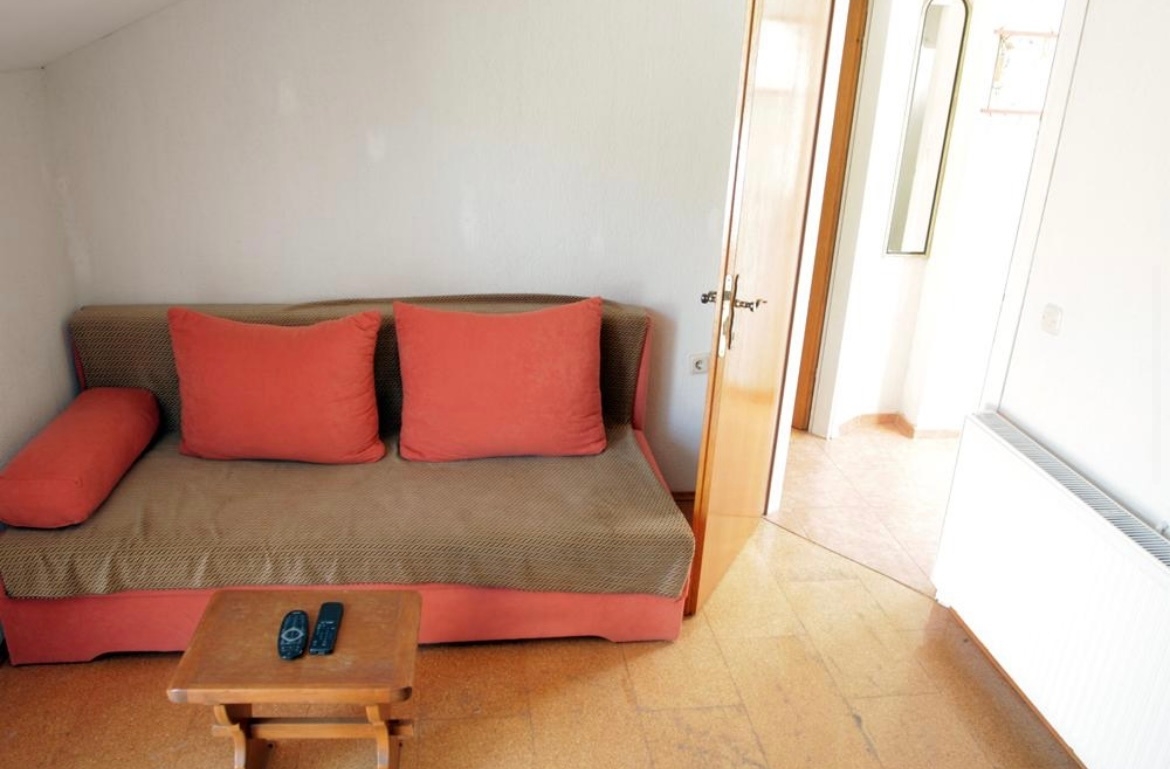 One bedroom apartment near beach Žuljana, Pelješac (A-4577-c) One bedroom apartment near beach Žuljana, Pelješac (A-4577-c)