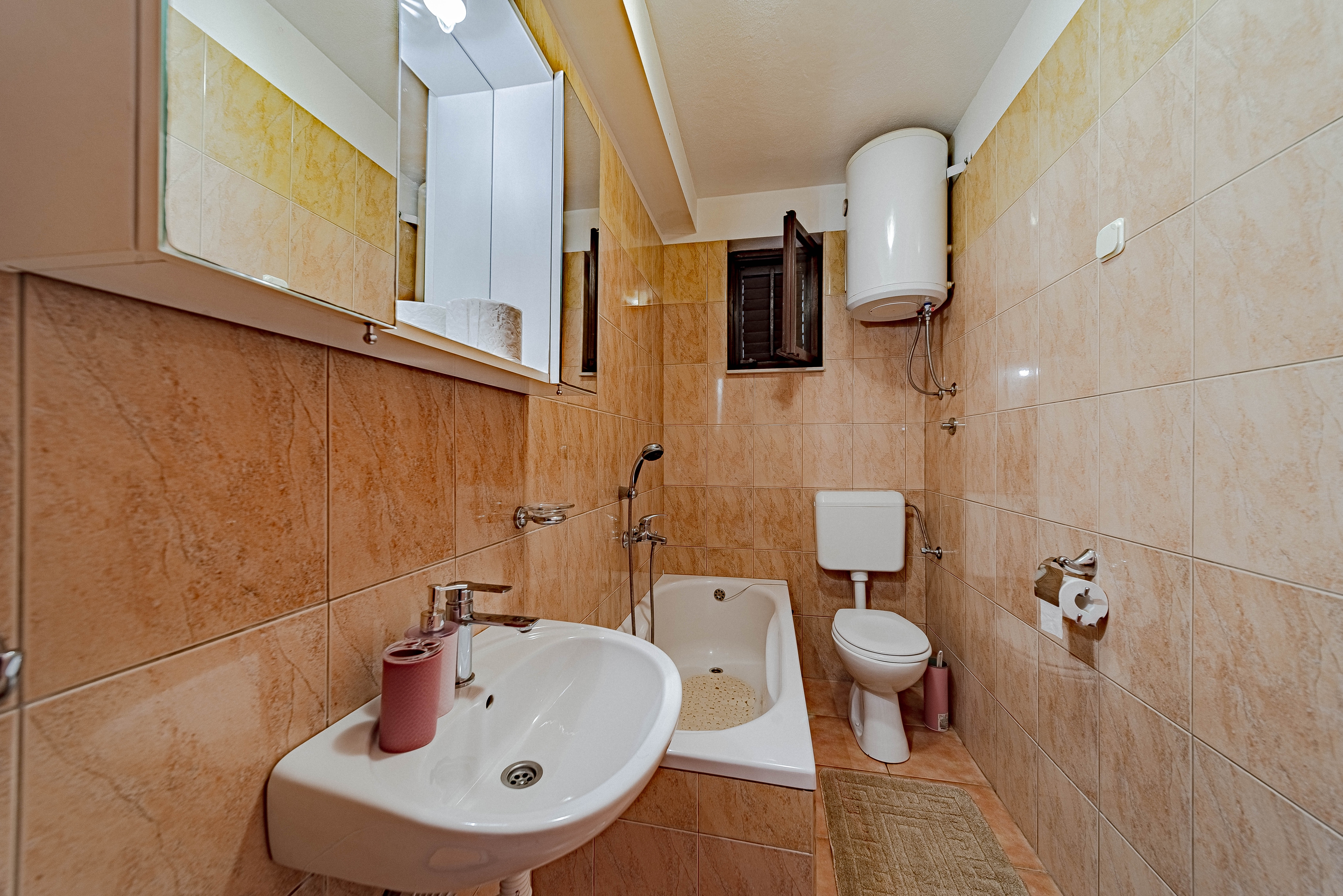 One bedroom apartment with terrace Orebić, Pelješac  A-a