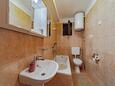 Orebić, Bathroom in the apartment, (pet friendly) and WiFi.