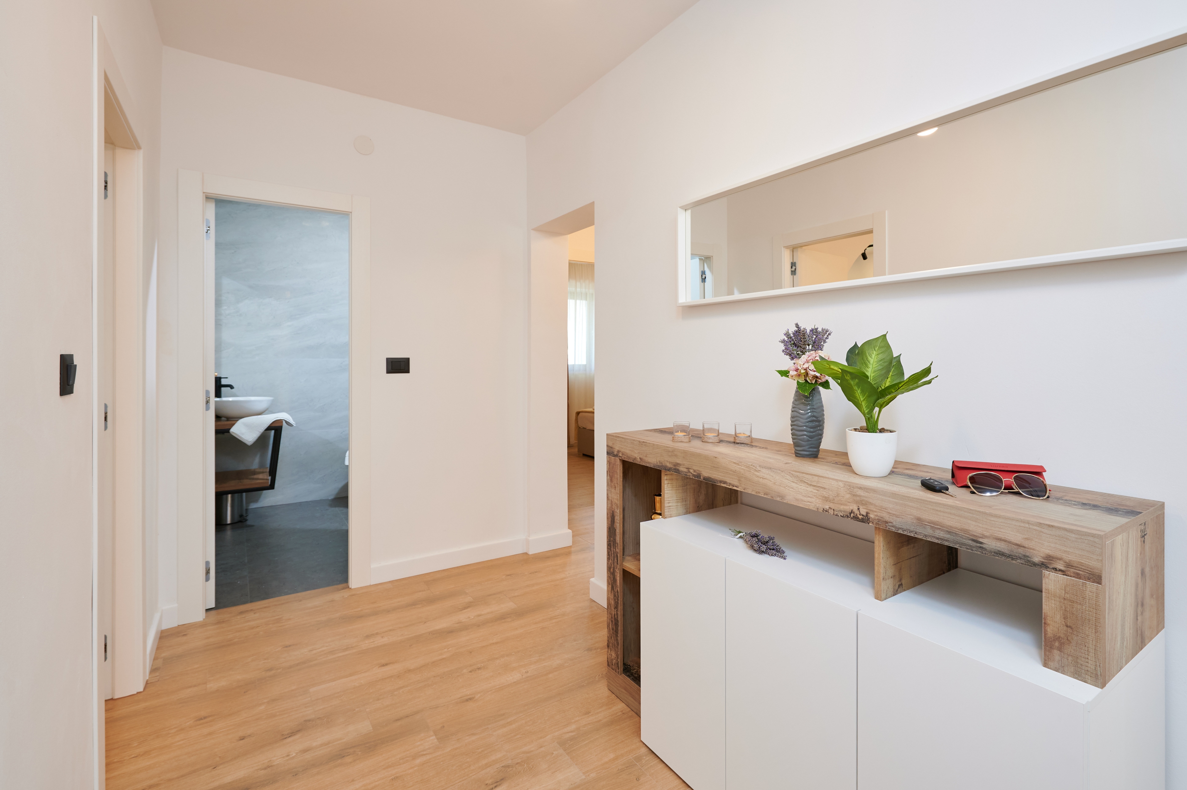 Two bedroom apartment near beach Okrug Gornji, Čiovo  A-d