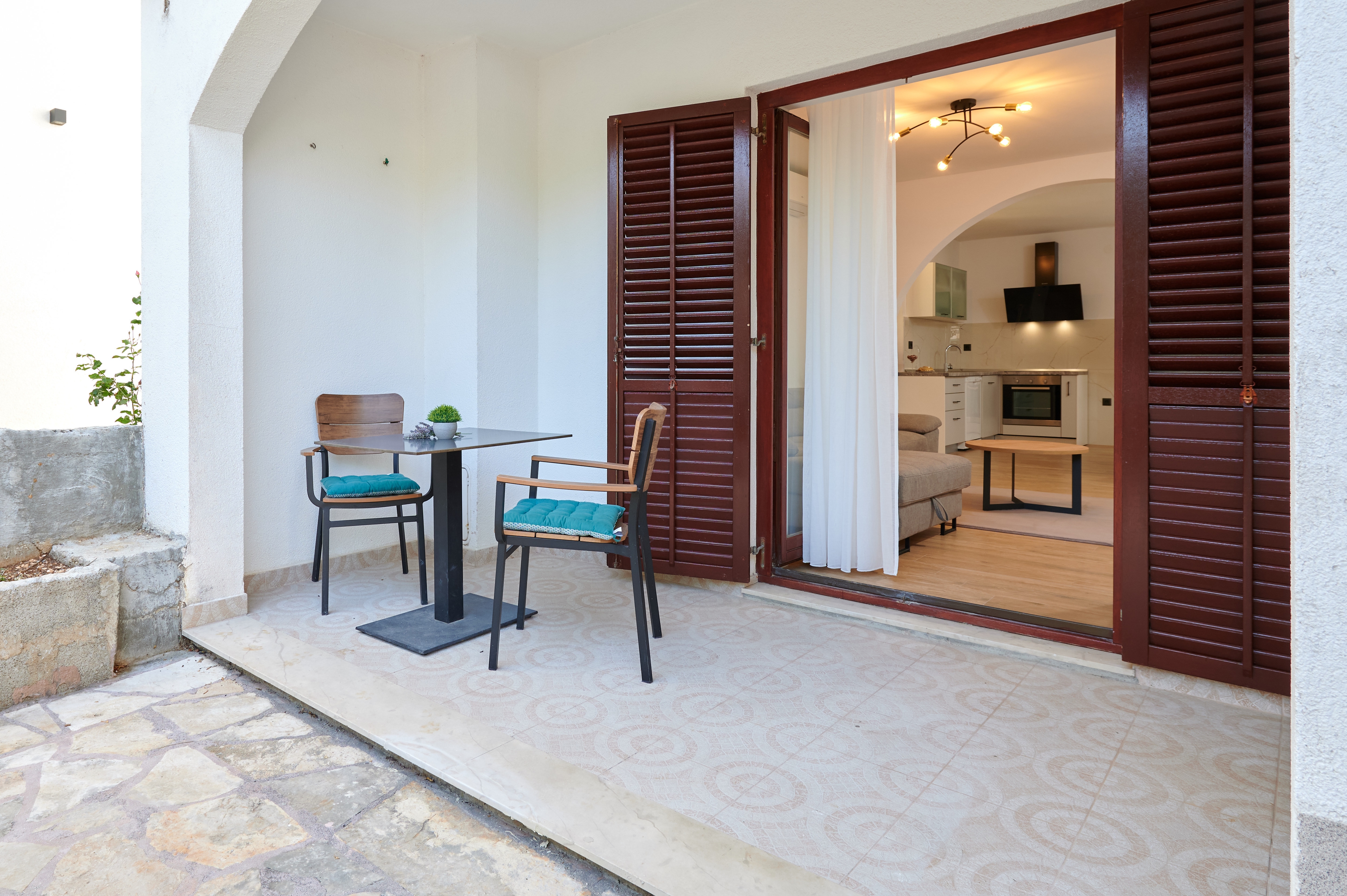 Two bedroom apartment near beach Okrug Gornji, Čiovo  A-d