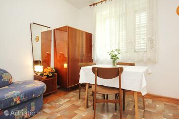 Dining room Orebić, Dining room in the apartment, WIFI.
