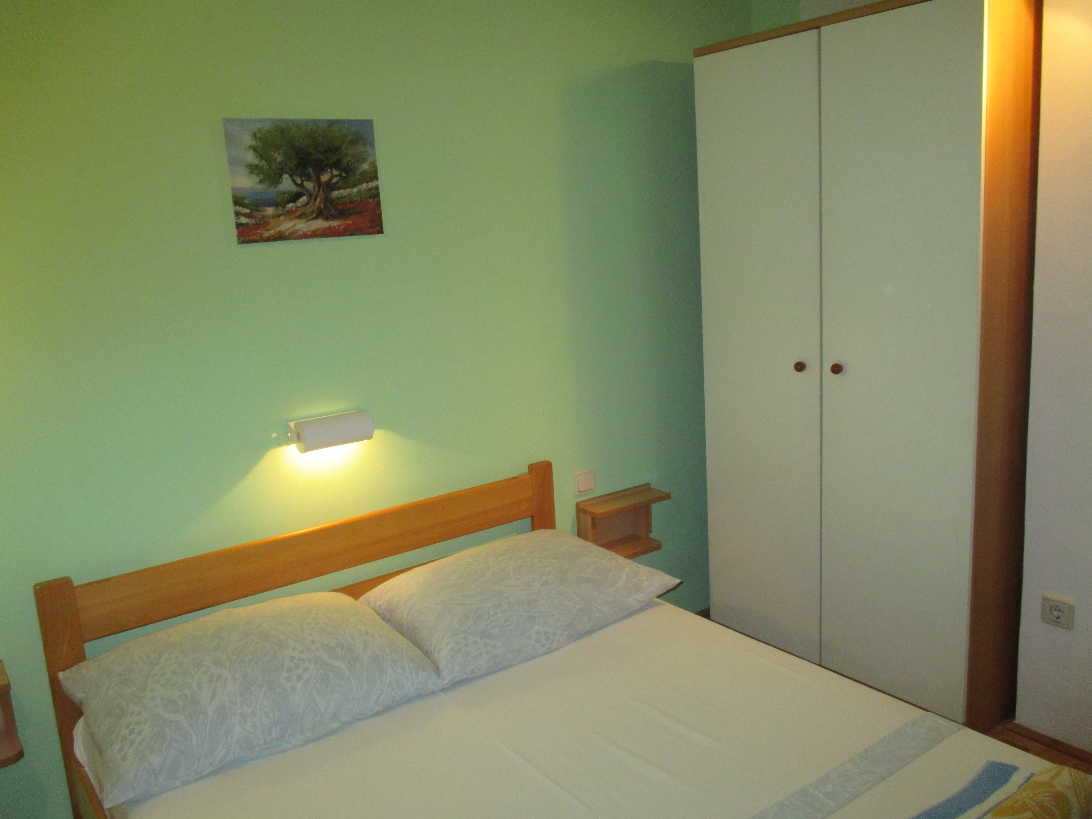 Top Hvar Ivan Dolac Top Hvar Ivan Dolac