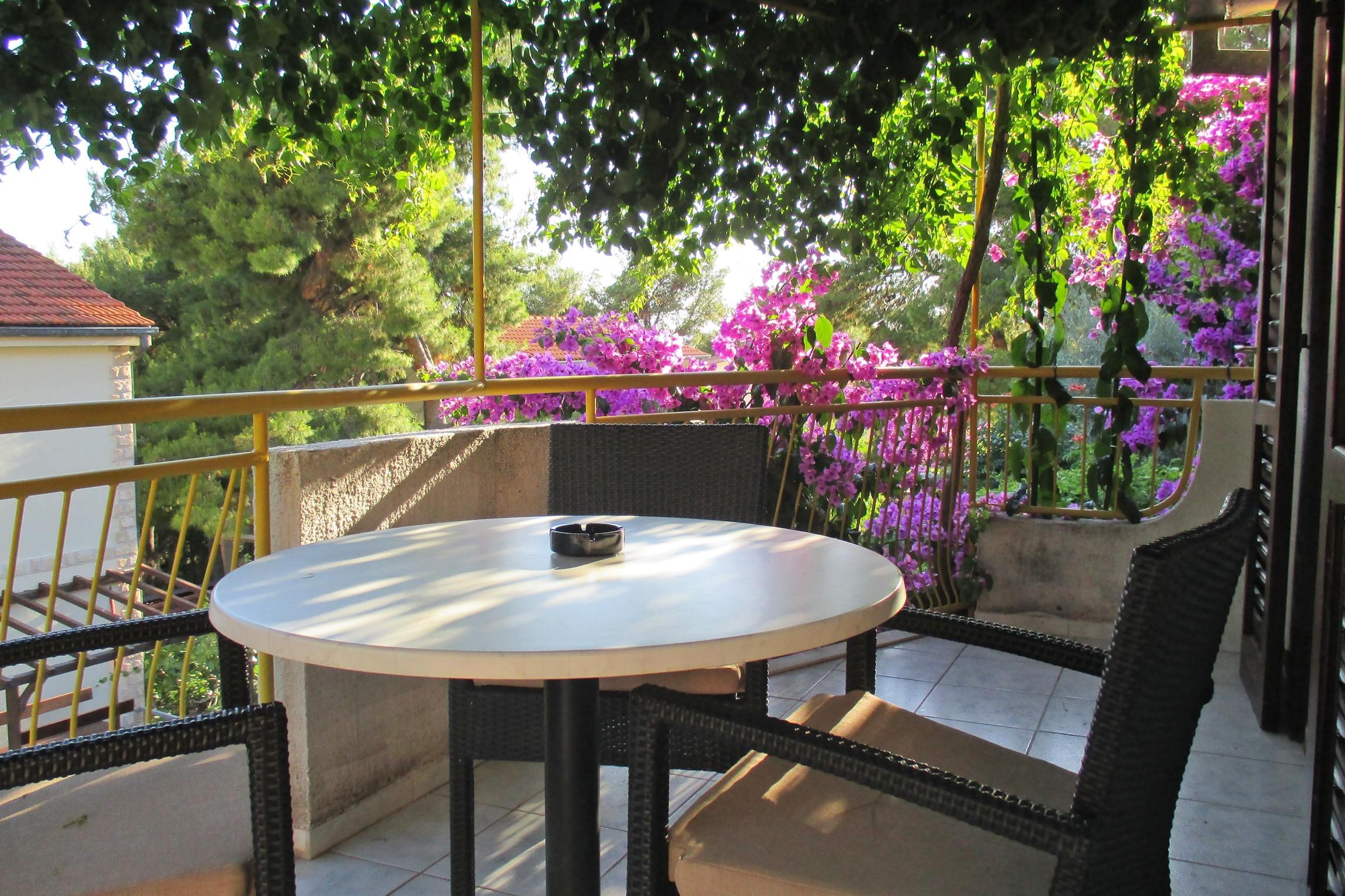 One bedroom apartment with terrace Ivan Dolac, Hvar (A-4584-b) One bedroom apartment with terrace Ivan Dolac, Hvar (A-4584-b)