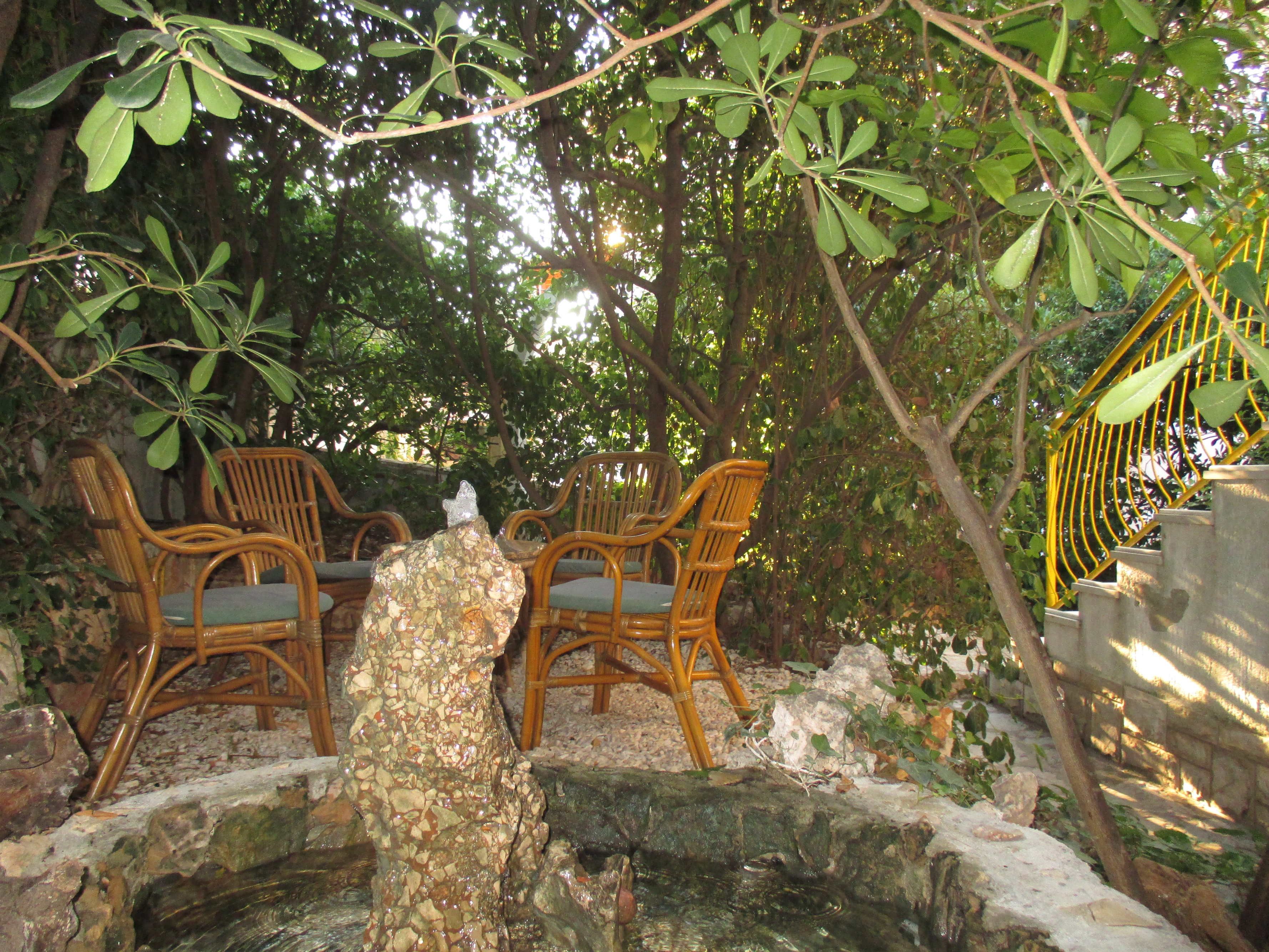 One bedroom apartment with terrace and sea view Ivan Dolac, Hvar (A-4584-d) One bedroom apartment with terrace and sea view Ivan Dolac, Hvar (A-4584-d)