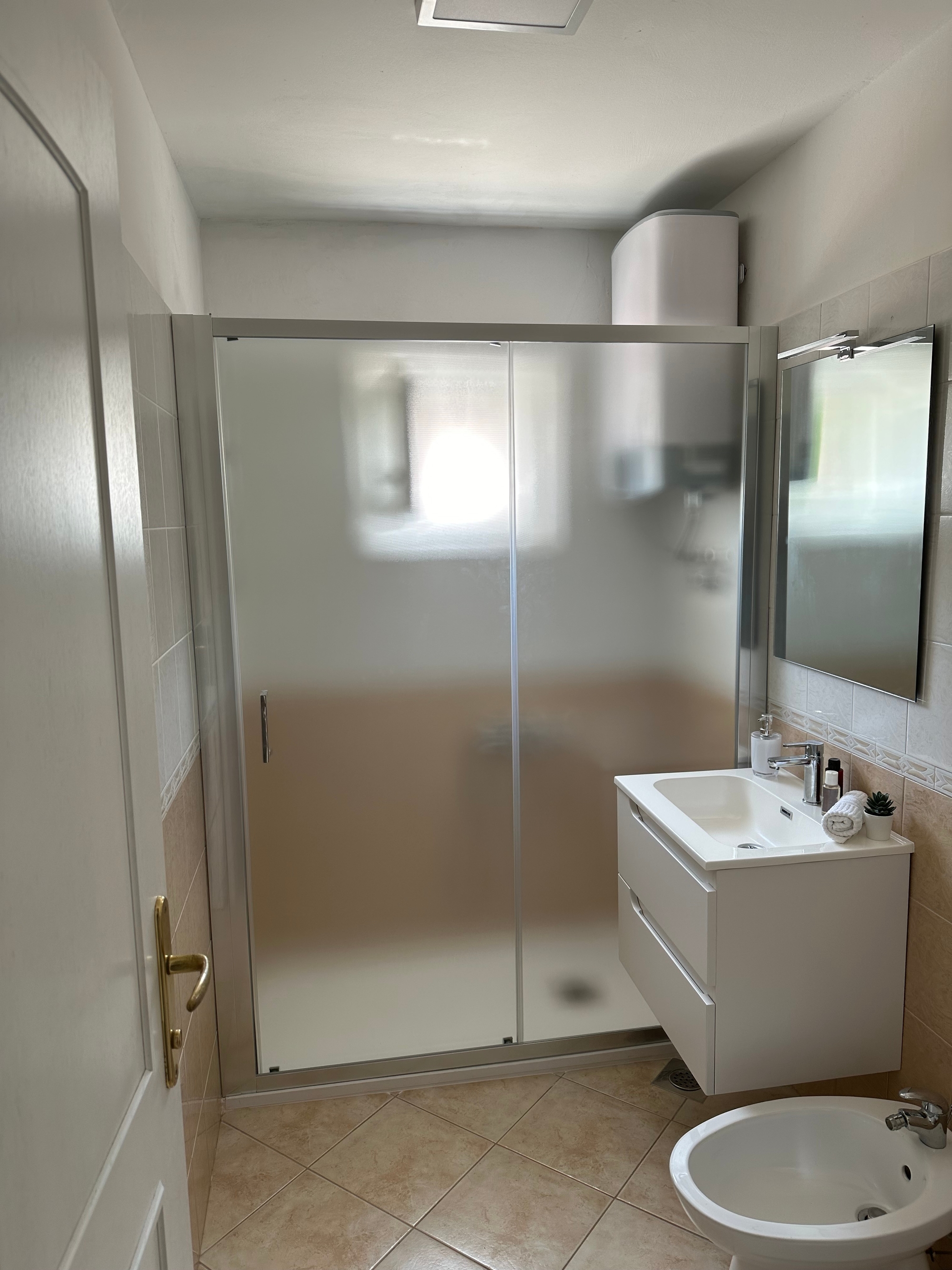 Two bedroom apartment near beach Hvar  A-c