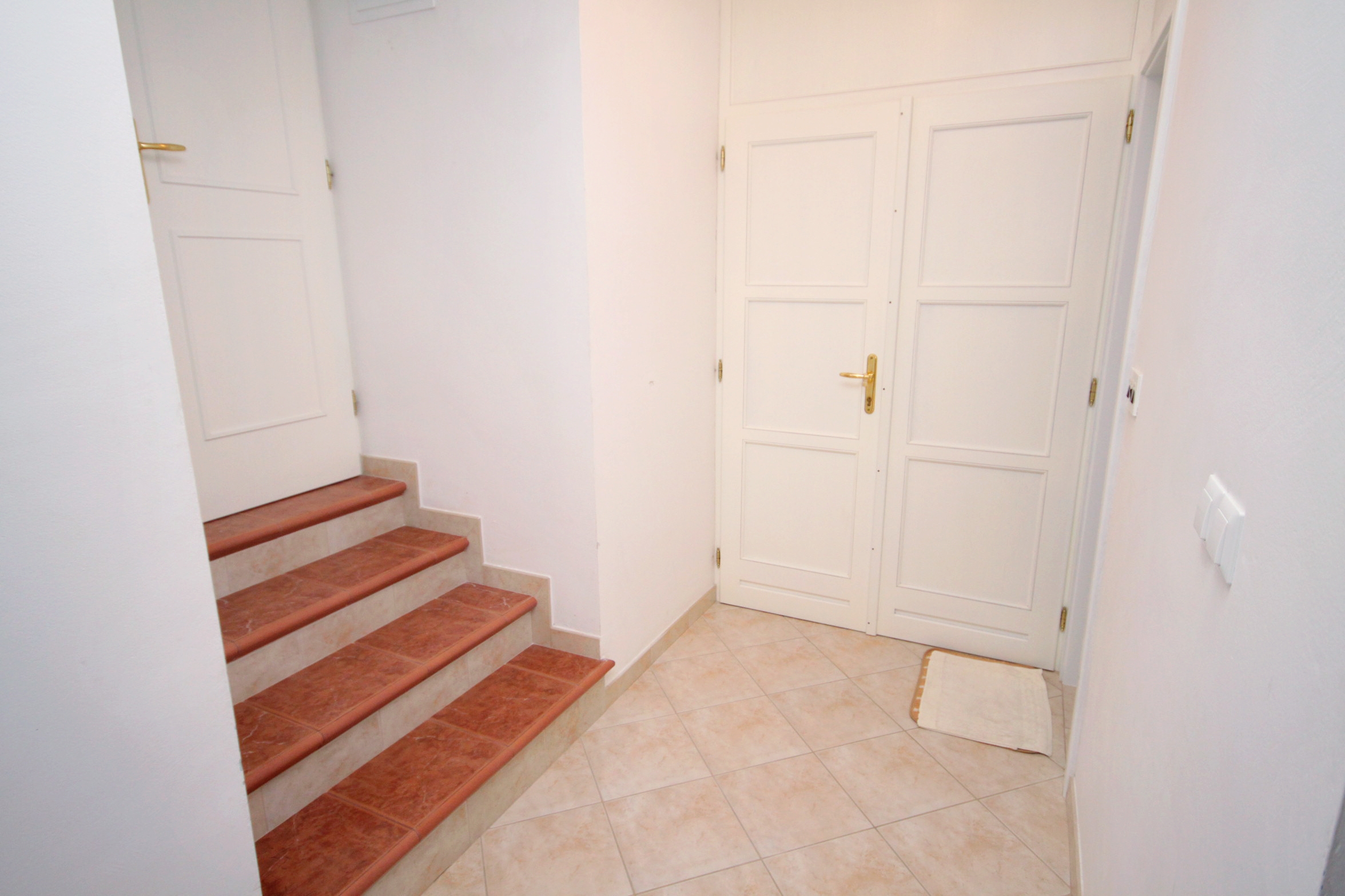 Two bedroom apartment near beach Hvar  A-c