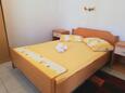 Bedroom 2 Zaraće (Gdinj), Bedroom 2 in the apartment, WiFi.