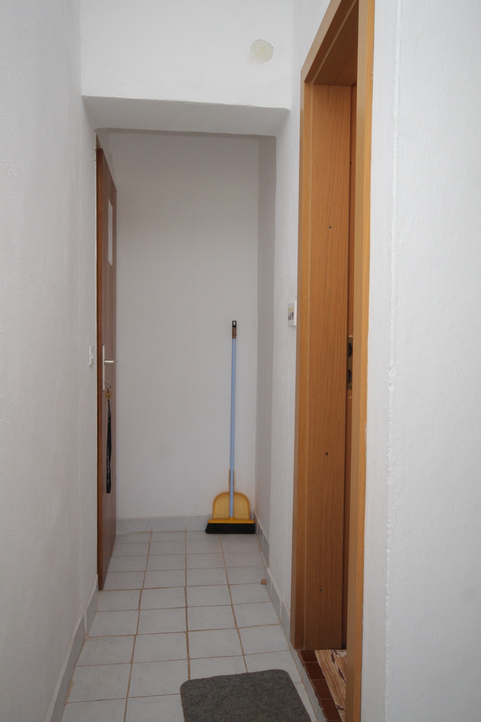 Top Hvar Zaraće (Gdinj) Top Hvar Zaraće (Gdinj)