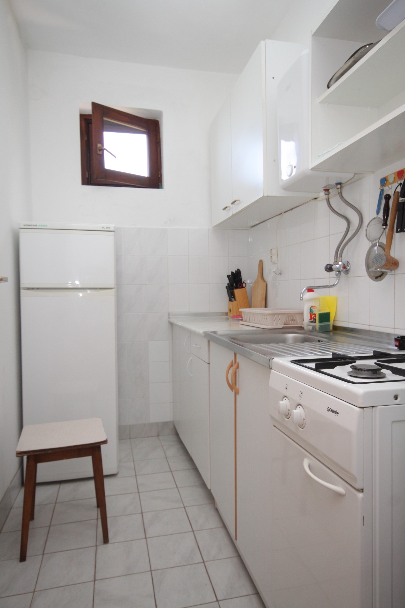 Two bedroom apartment with terrace and sea view Cove Zarace (Gdinj), Hvar (A-4597-d)