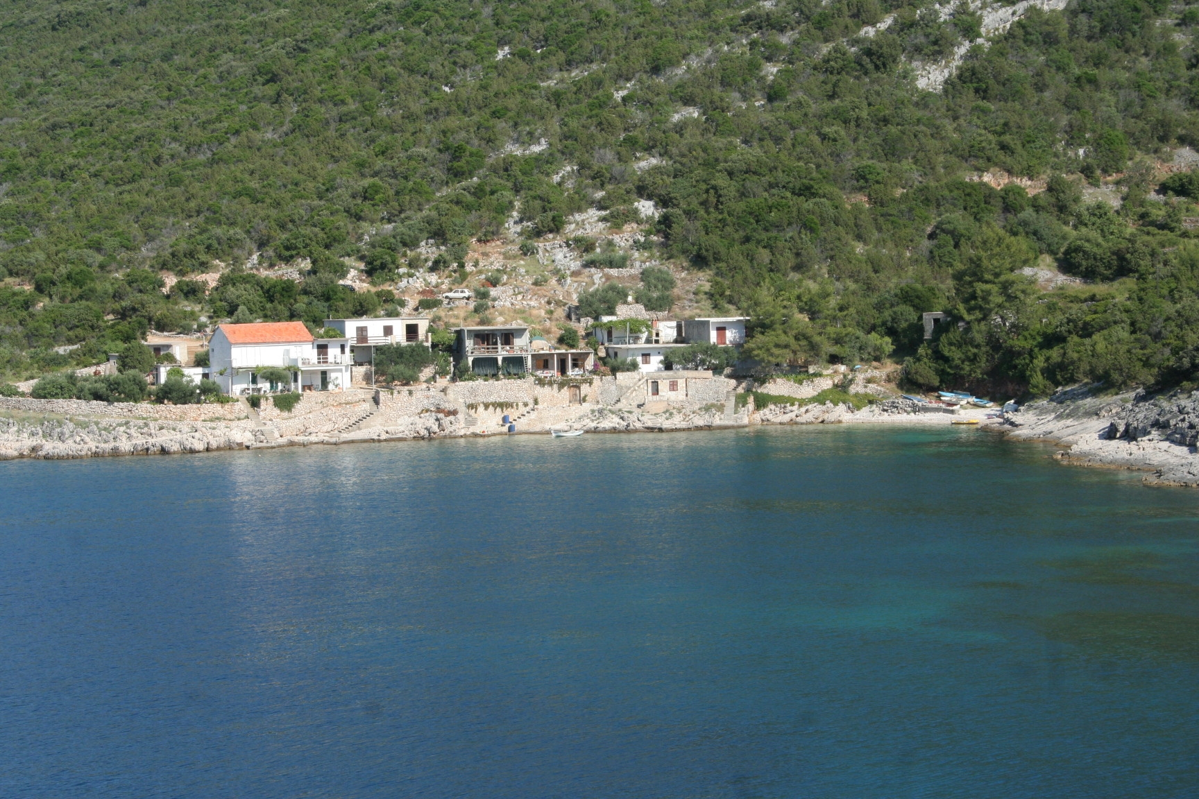 Two bedroom apartment near beach Cove Zarace (Gdinj), Hvar  A-a