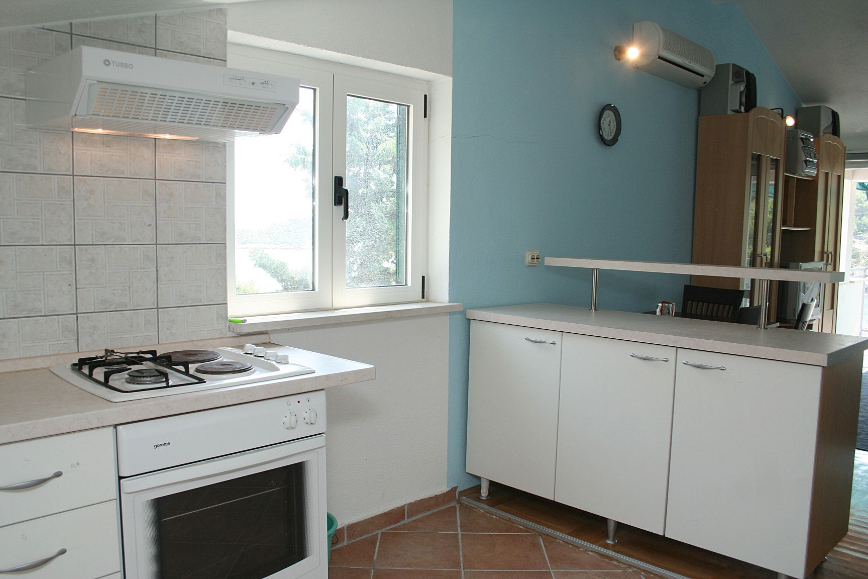 Top Hvar Basina Top Hvar Basina