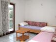 Basina, Sala de estar in the apartment, (pet friendly).