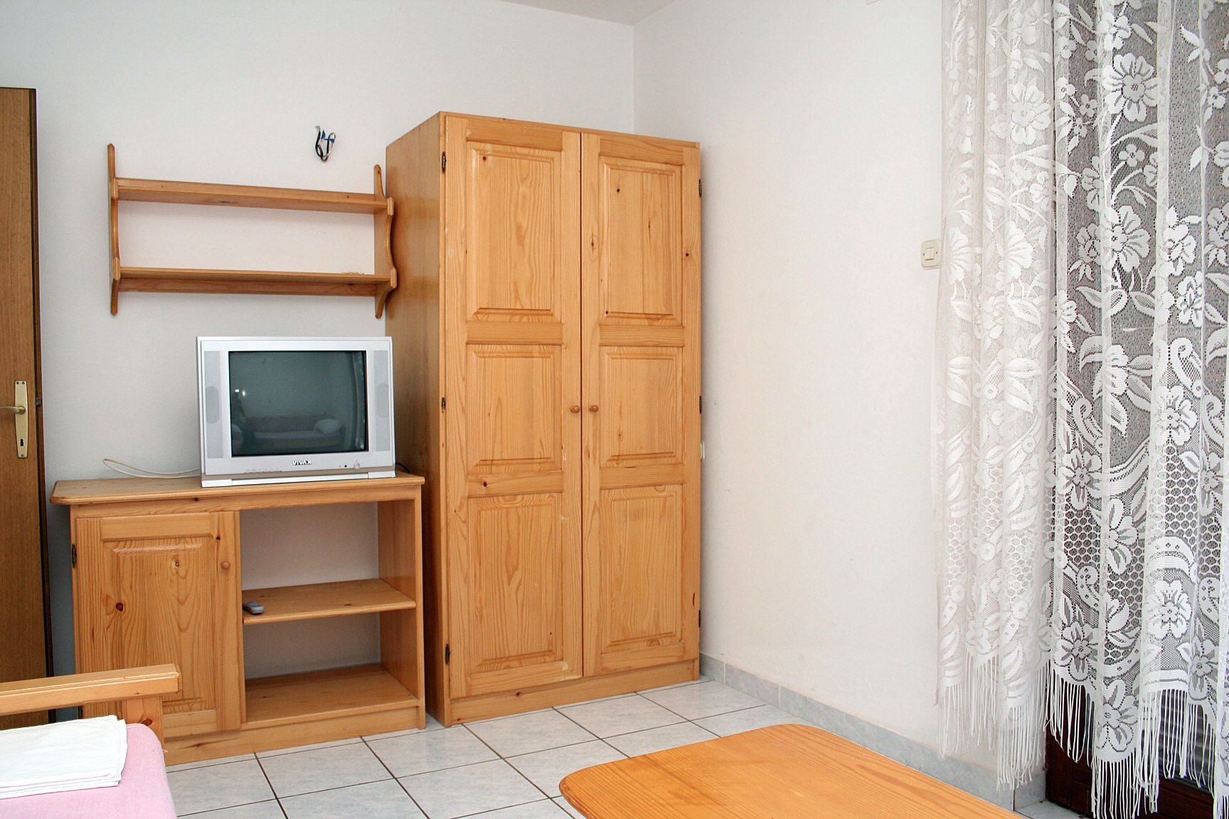 Top Hvar Basina Top Hvar Basina