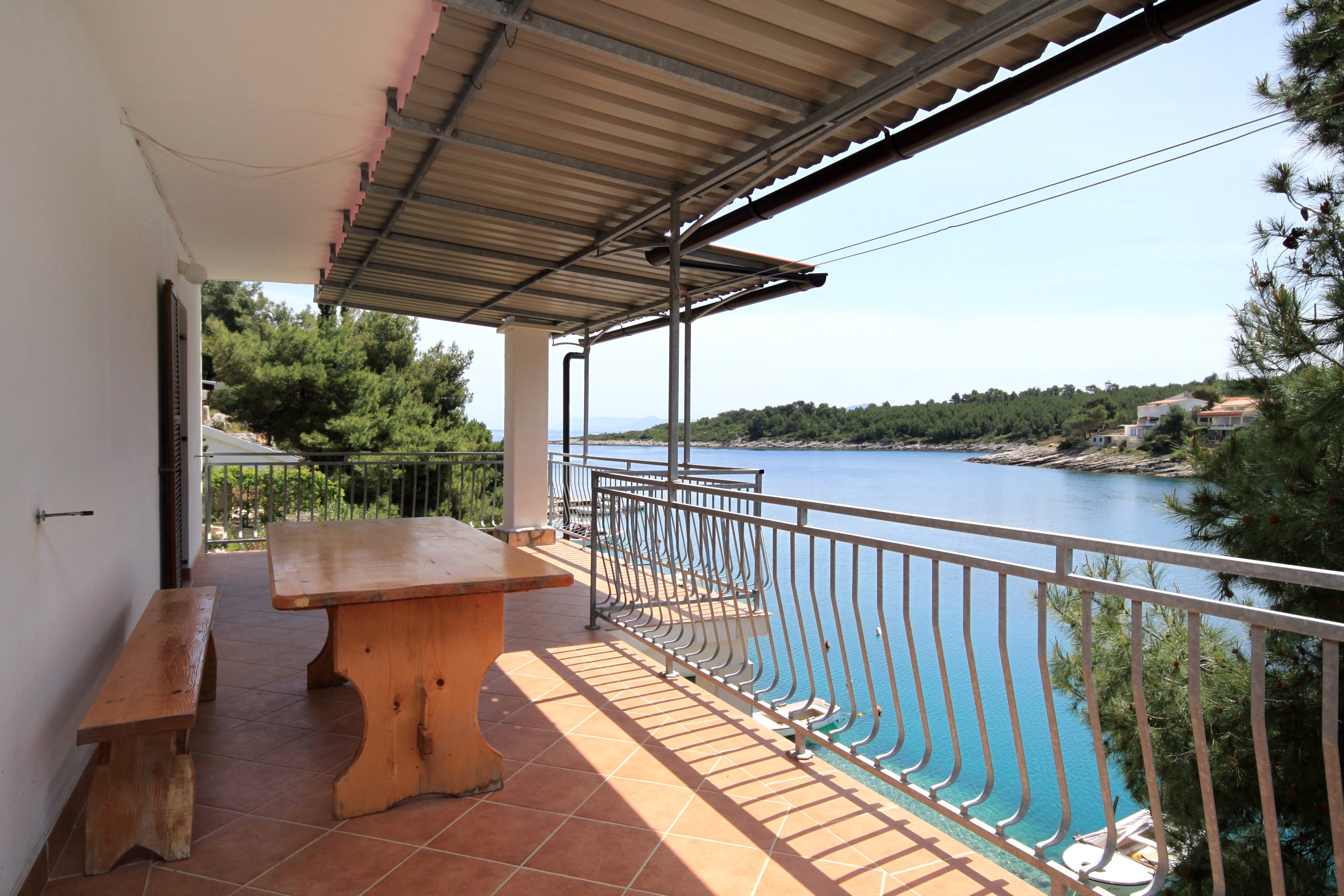 One bedroom apartment near beach Basina, Hvar (A-4599-c) One bedroom apartment near beach Basina, Hvar (A-4599-c)