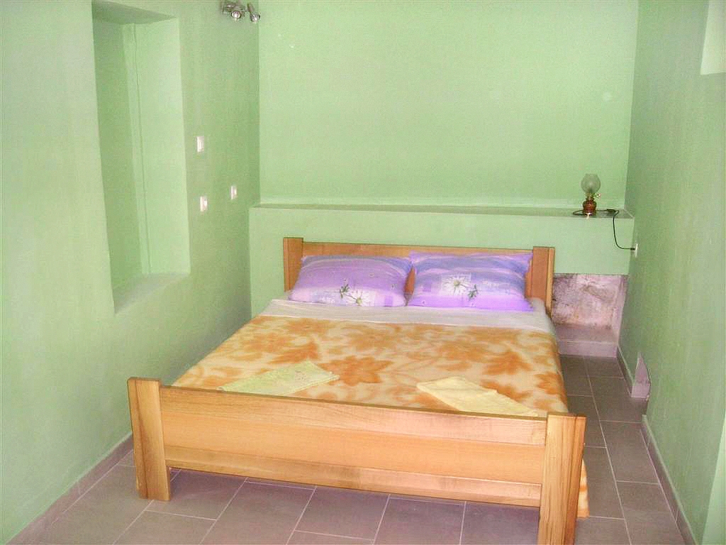 Top Hvar Basina Top Hvar Basina