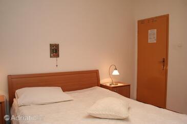 Bedroom Vrboska, Bedroom in the room, WIFI.