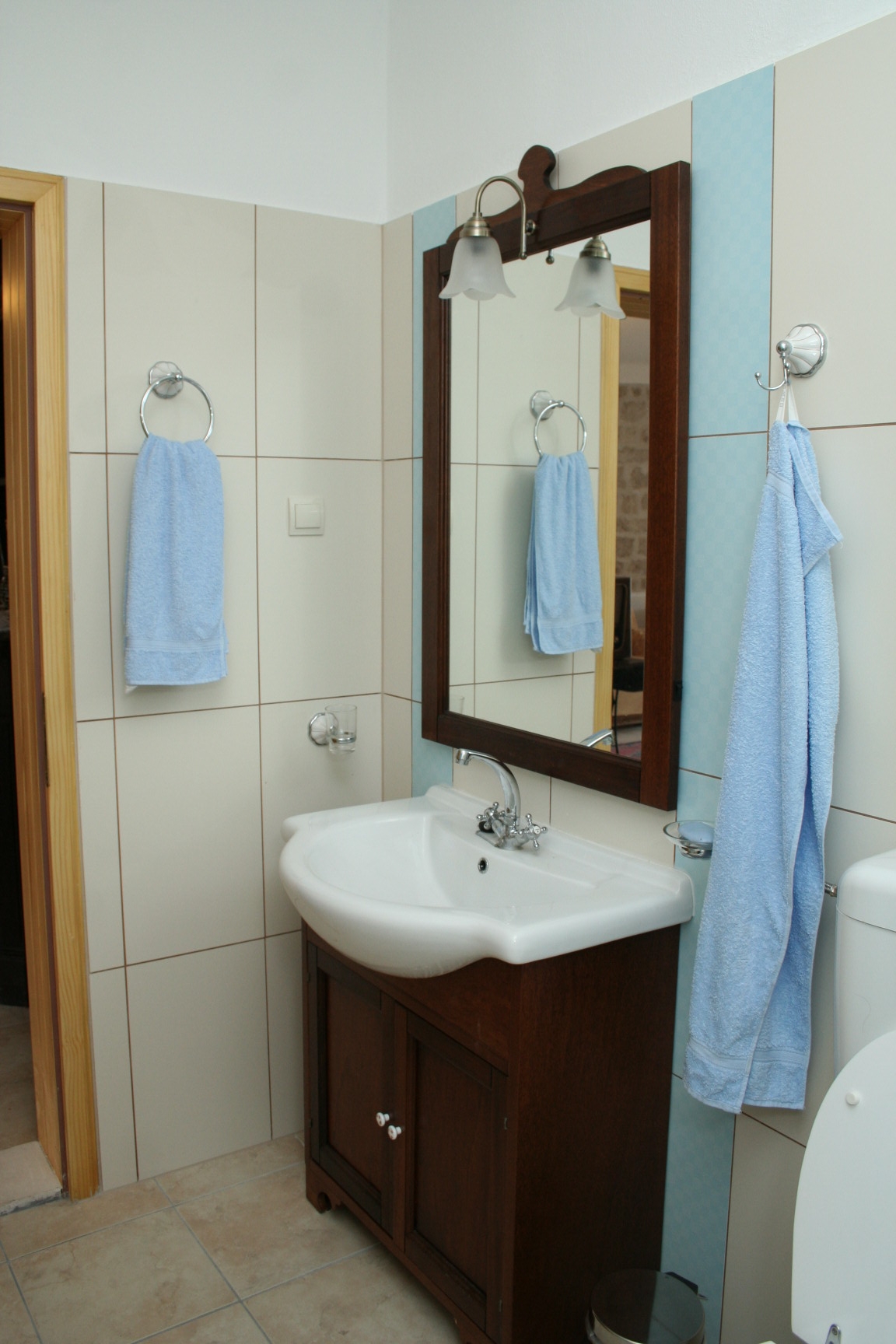 One bedroom apartment with terrace Vrboska, Hvar  A-a