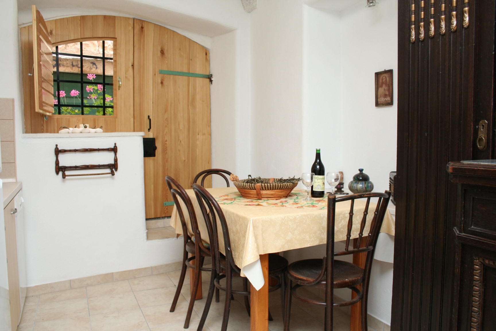 One bedroom apartment with terrace Vrboska (Hvar) (A-4601-a) One bedroom apartment with terrace Vrboska (Hvar) (A-4601-a)