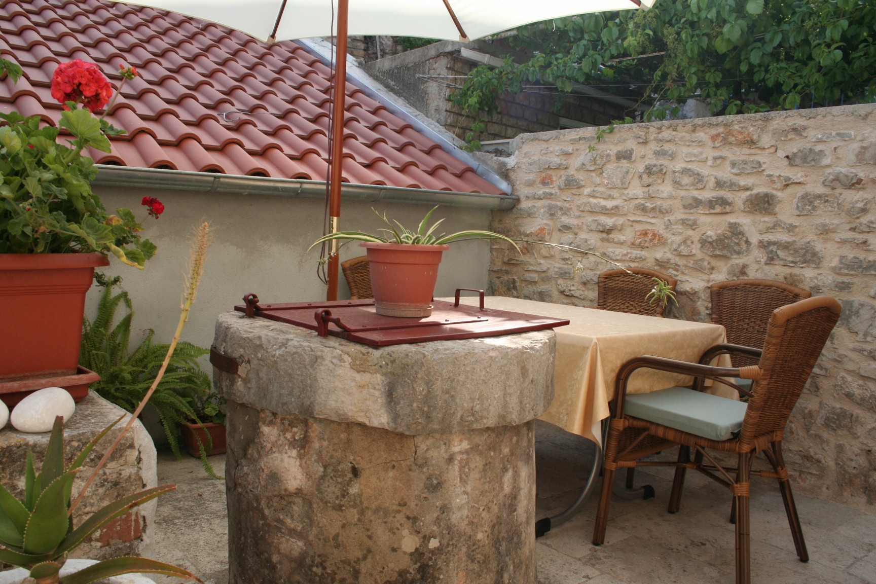 Studio flat with terrace Vrboska, Hvar  AS-a