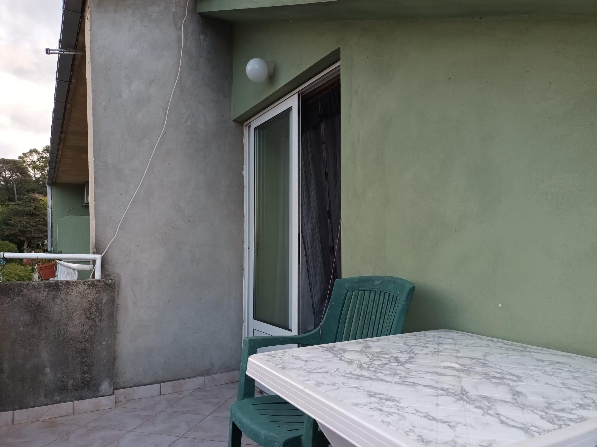 One bedroom apartment with balcony Jelsa, Hvar  A-b