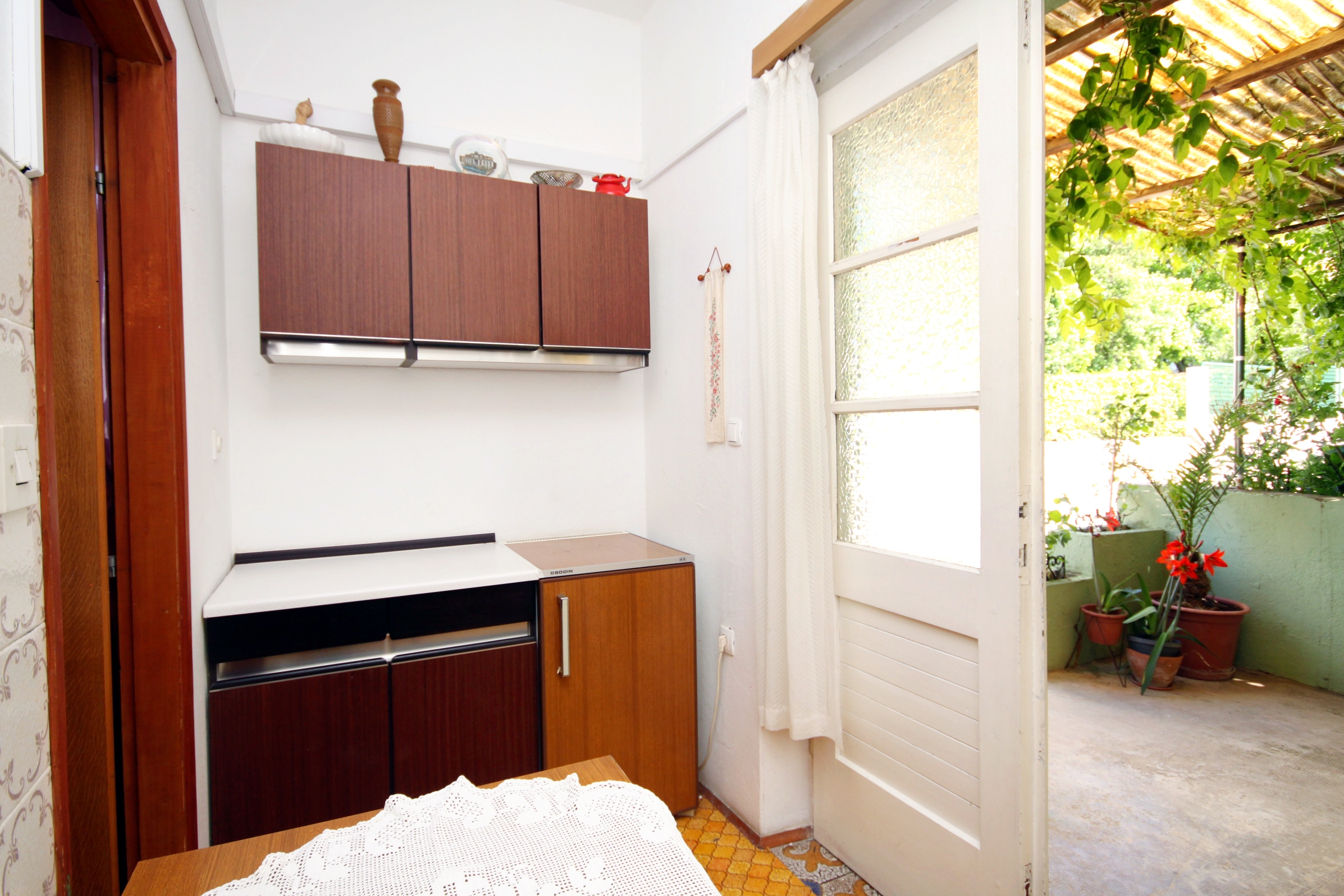 One bedroom apartment with terrace Jelsa, Hvar (A-4602-c)