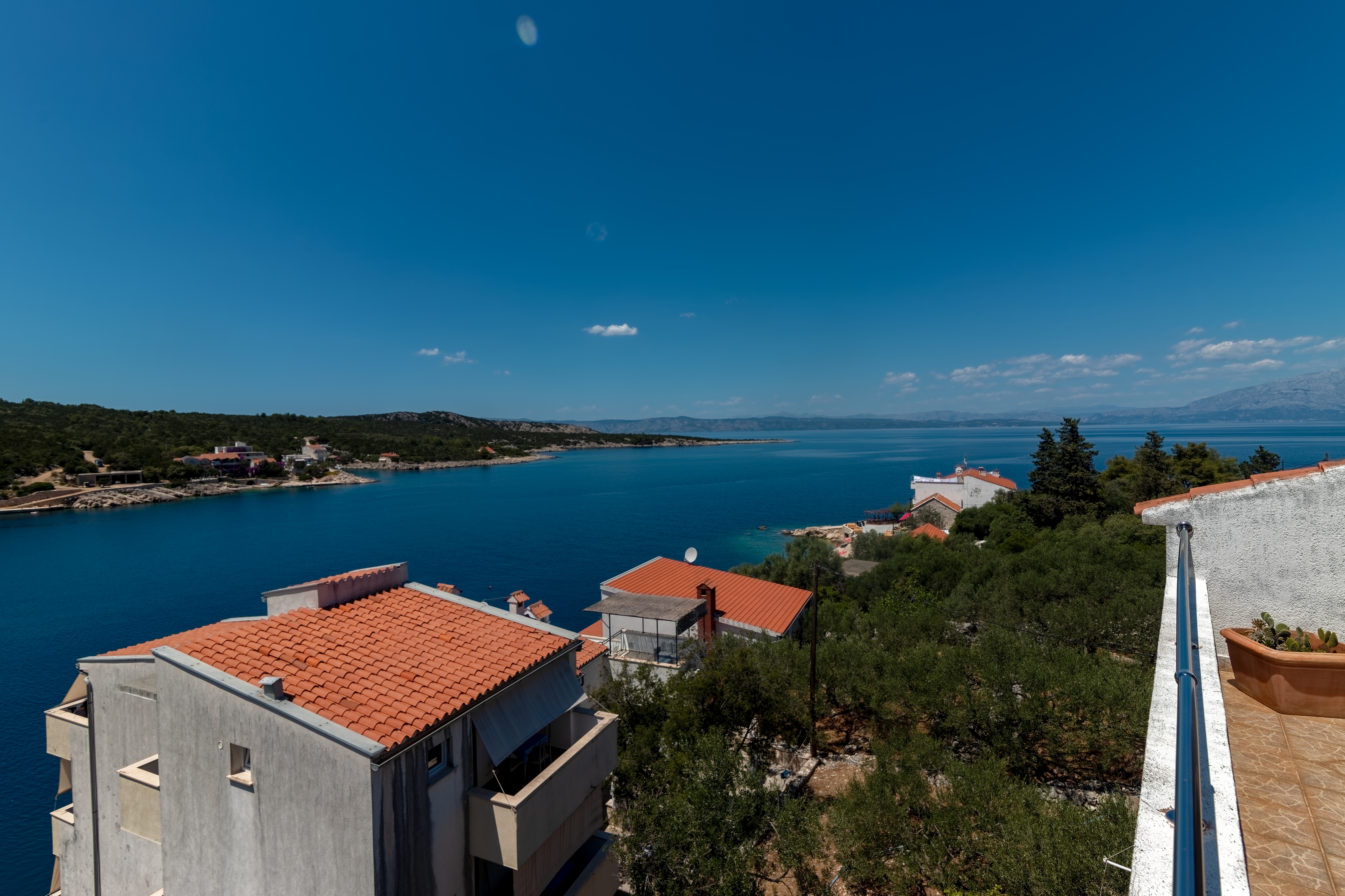 Two bedroom apartment near beach Cove Pokrivenik, Hvar  A-b