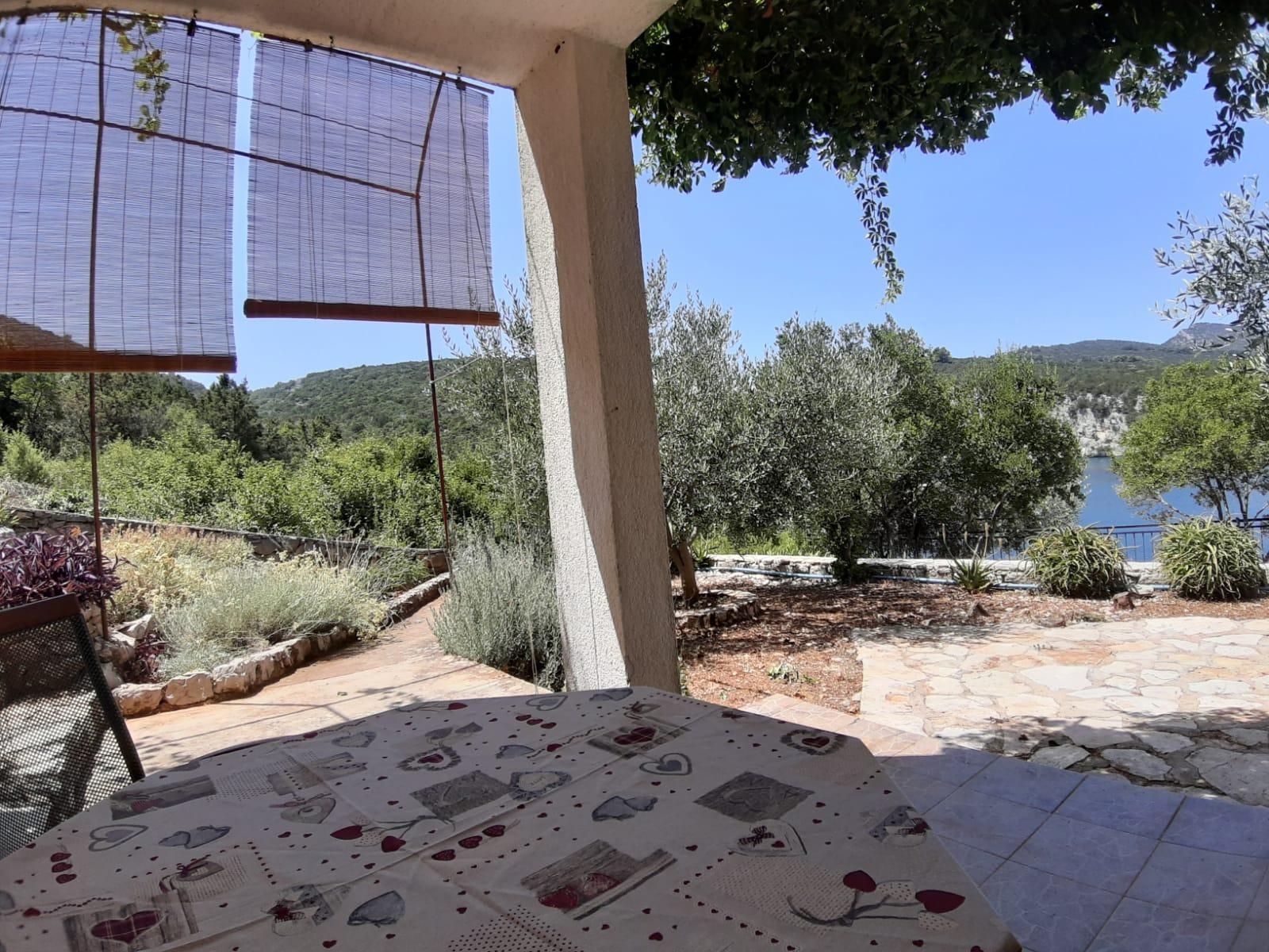 Top Hvar Pokrivenik Top Hvar Pokrivenik