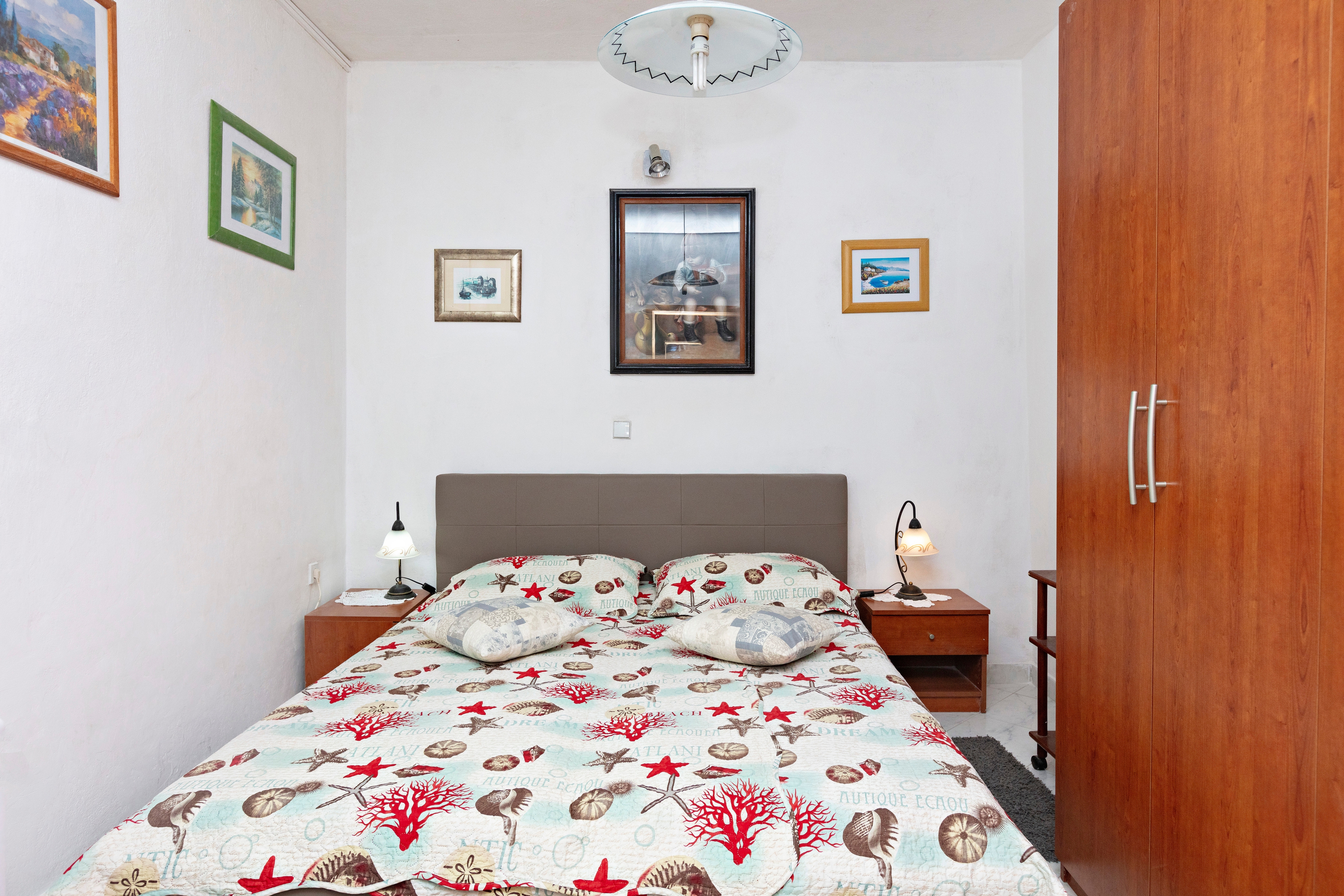 Two bedroom apartment near beach Grebaštica, Šibenik  A-a