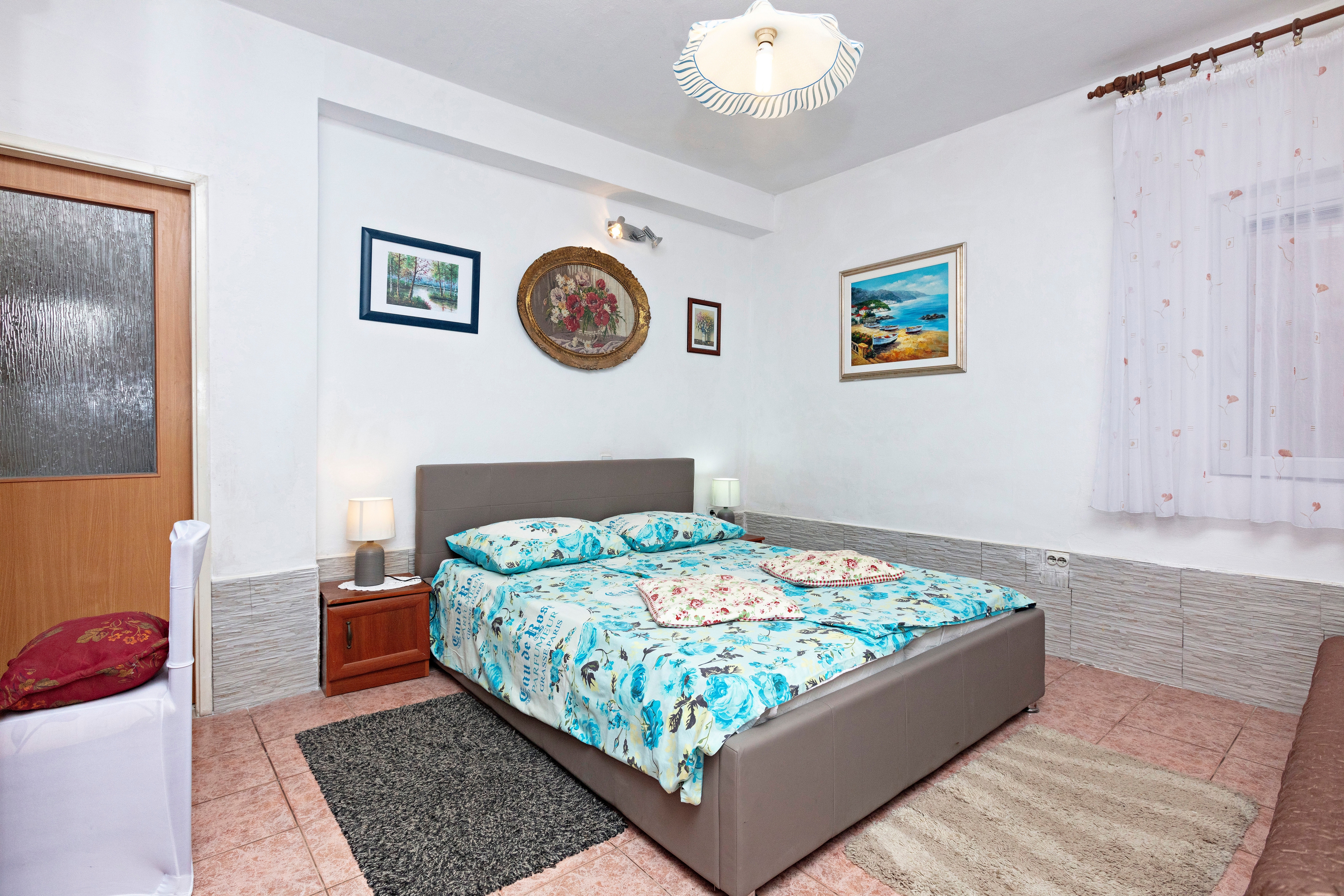 Two bedroom apartment near beach Grebaštica, Šibenik  A-a