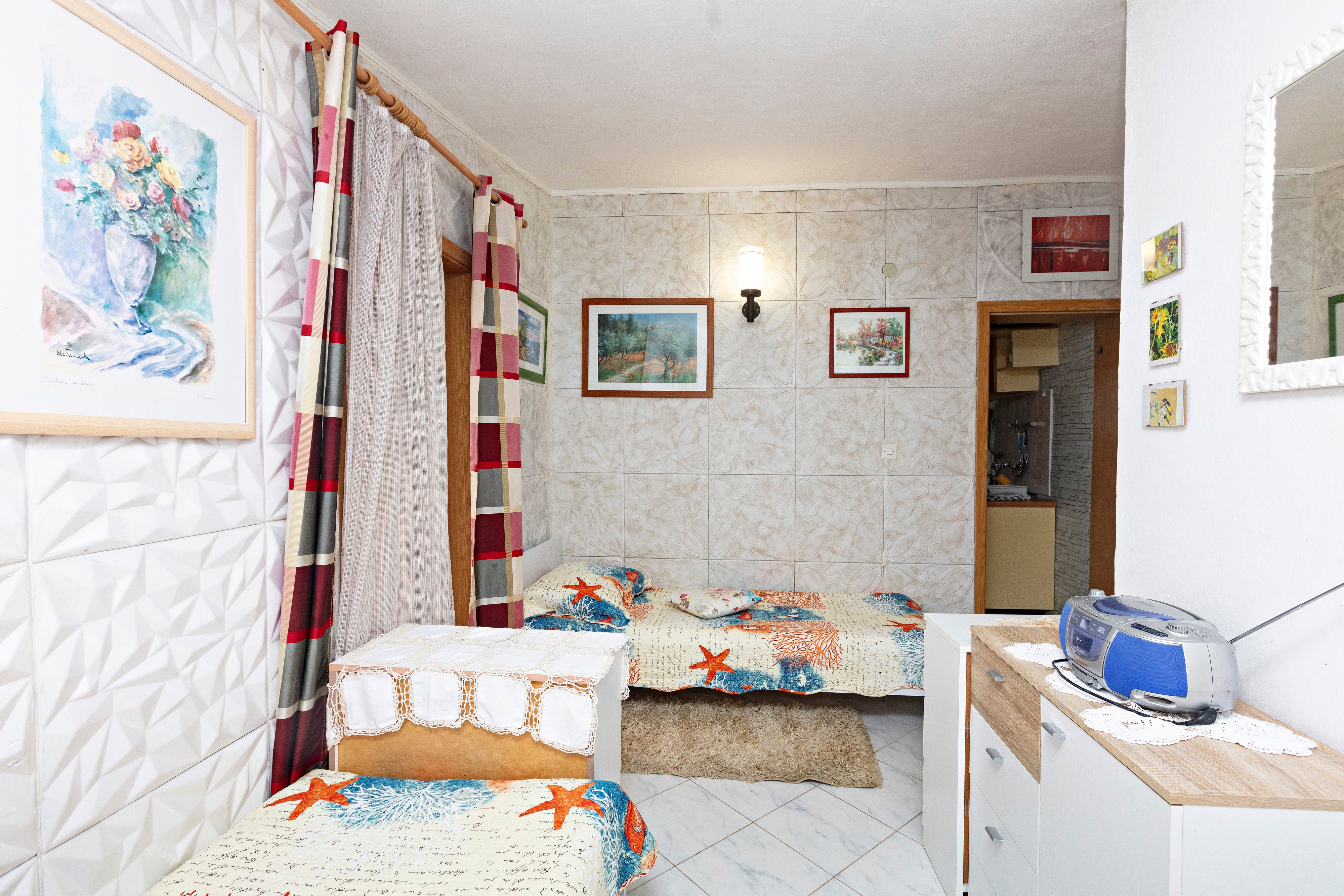 Two bedroom apartment near beach Grebaštica, Šibenik  A-b