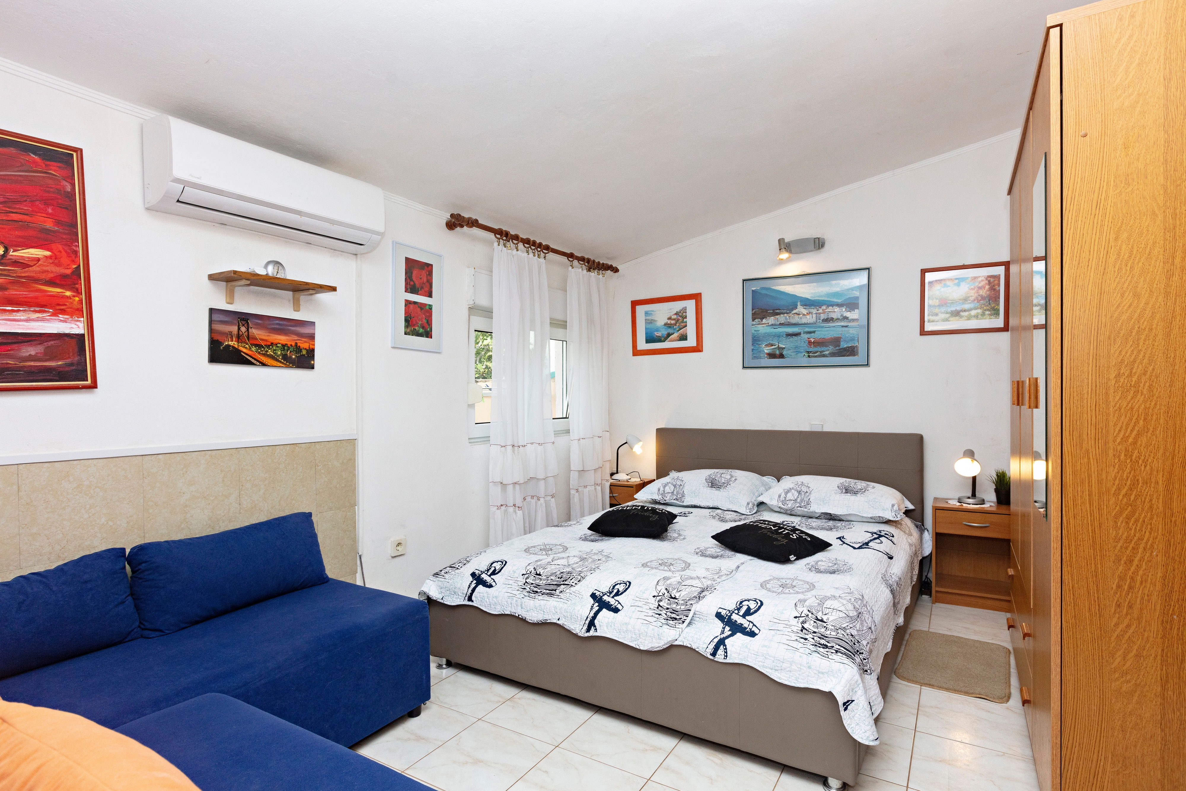 Two bedroom apartment near beach Grebaštica, Šibenik  A-c