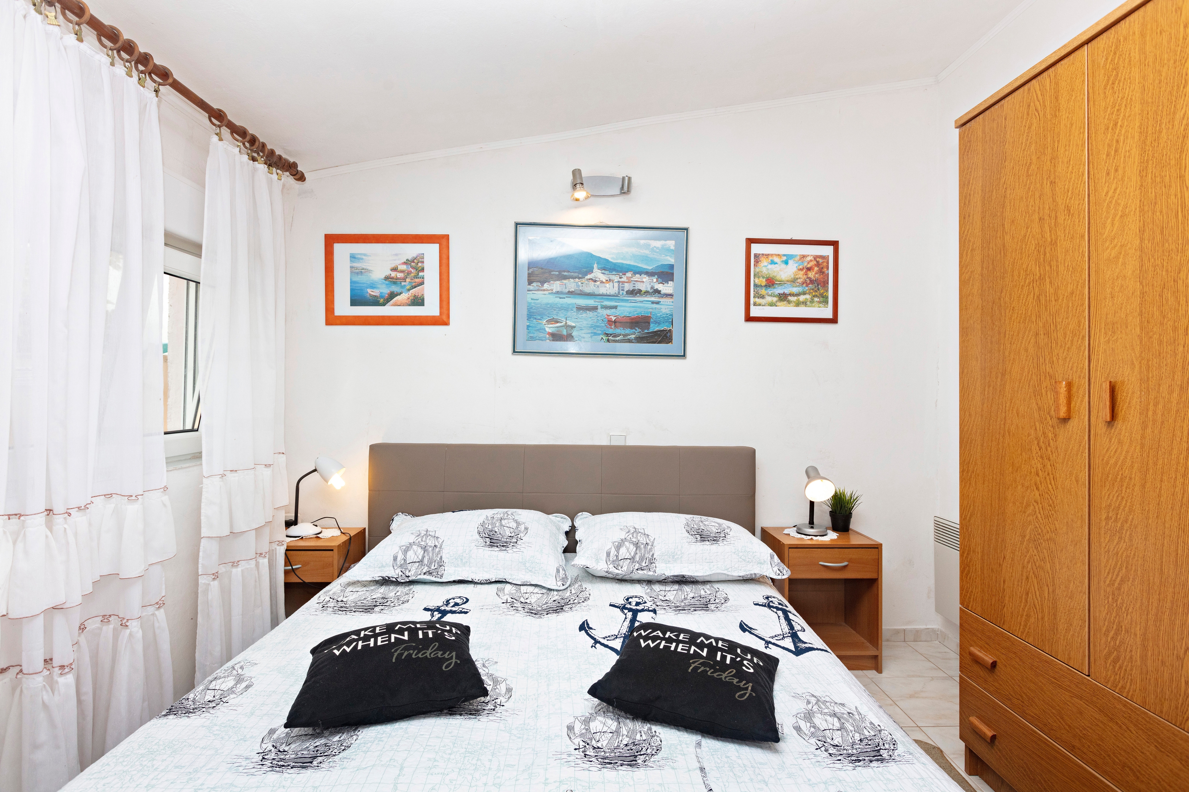 Two bedroom apartment near beach Grebaštica, Šibenik  A-c