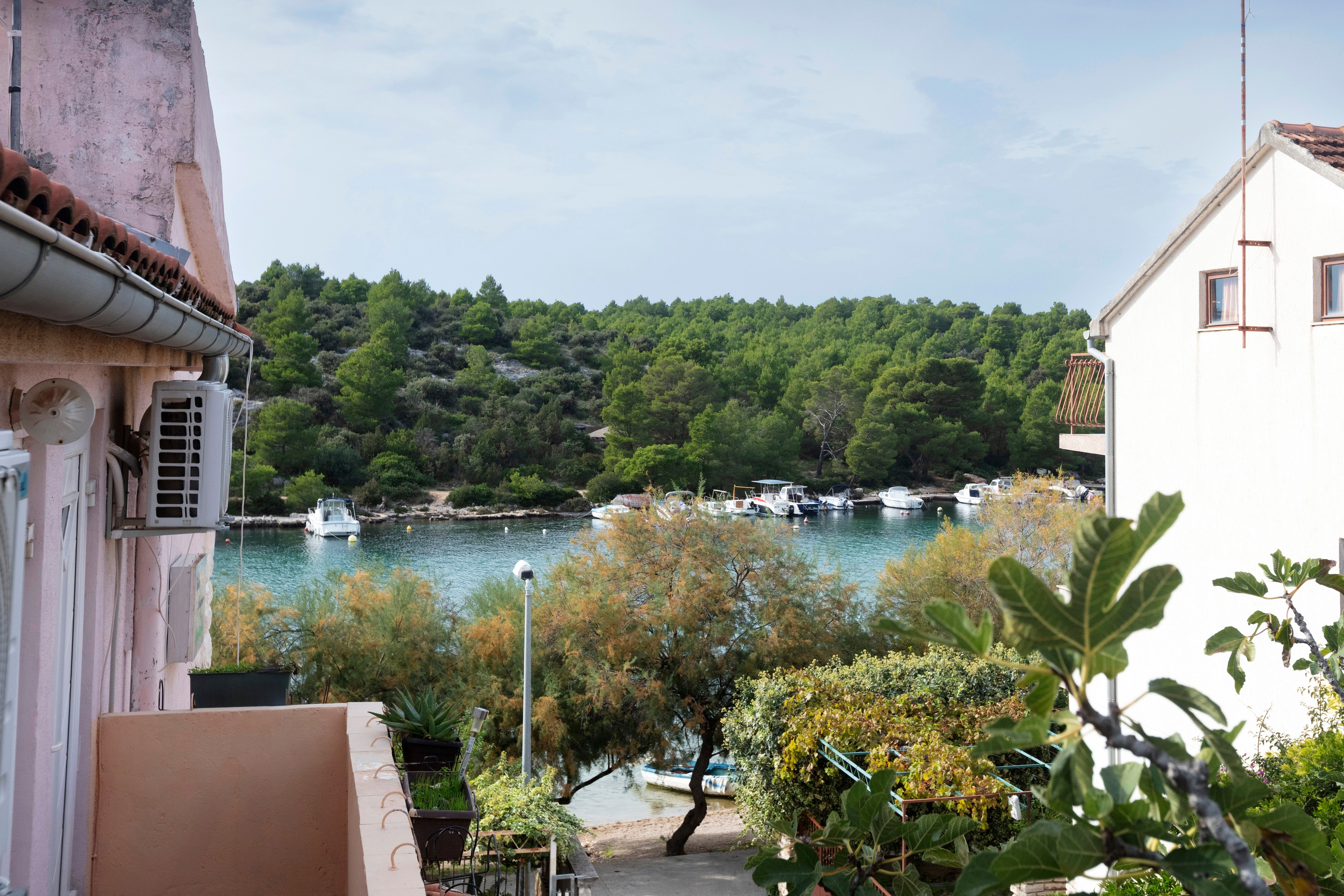 Two bedroom apartment near beach Grebaštica, Šibenik  A-c