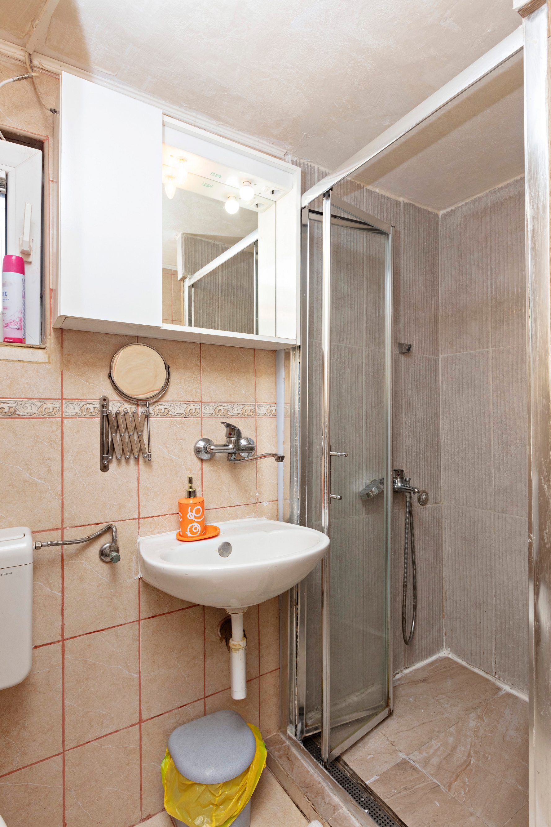 Two bedroom apartment near beach Grebaštica, Šibenik  A-d