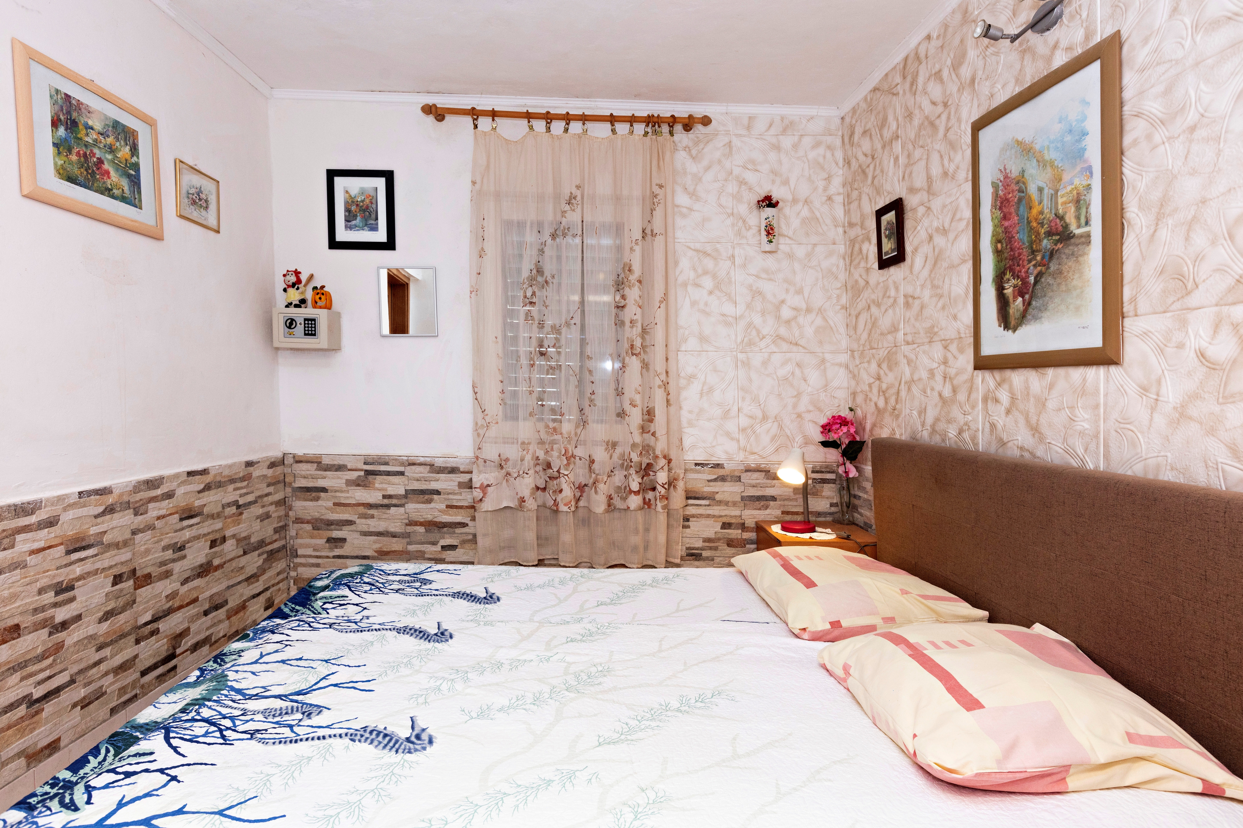 Two bedroom apartment near beach Grebaštica, Šibenik  A-d