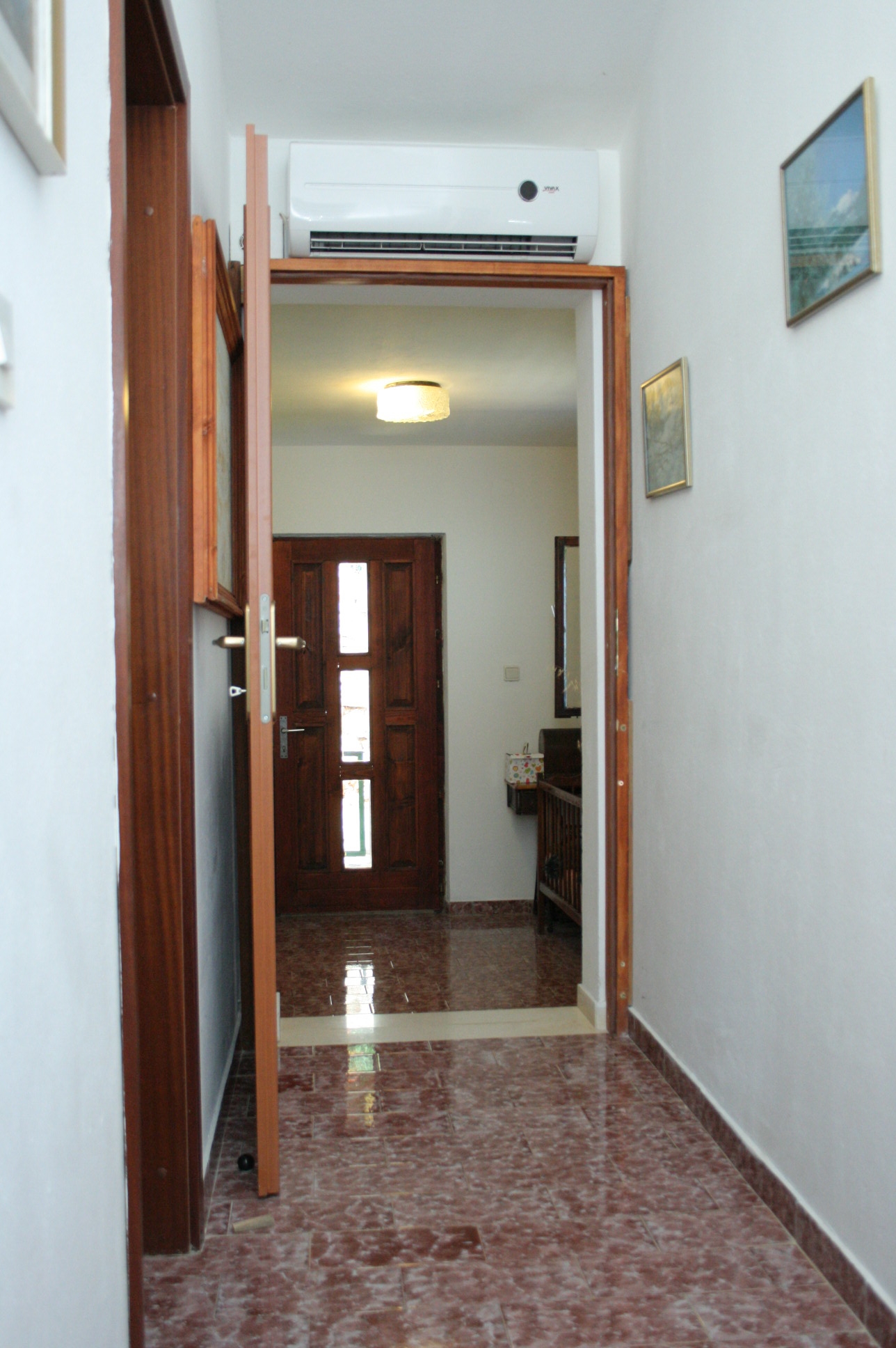 Three bedroom apartment with terrace and sea view Basina, Hvar  A-a