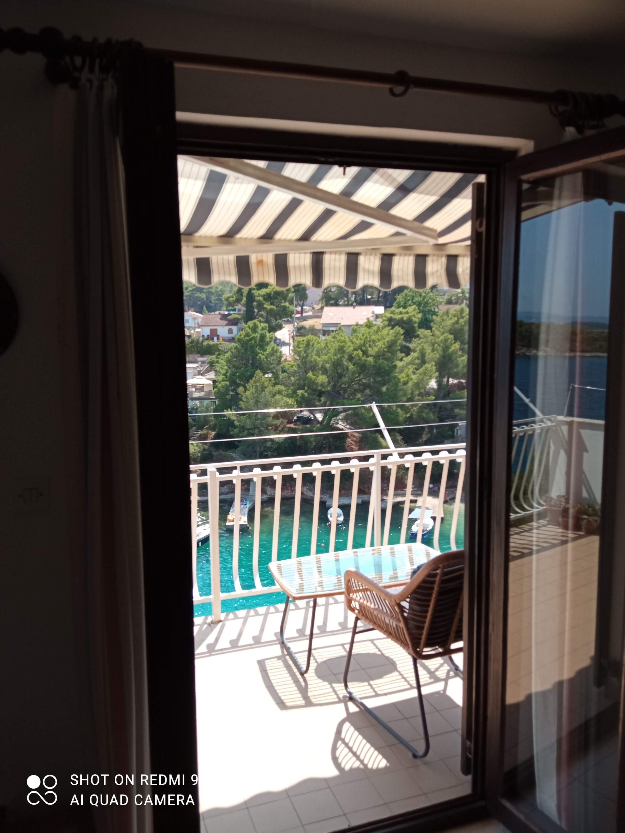 Top Hvar Basina Top Hvar Basina