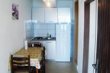 Skozanje, Salle à manger dans l’hébergement en type apartment, animaux acceptés.