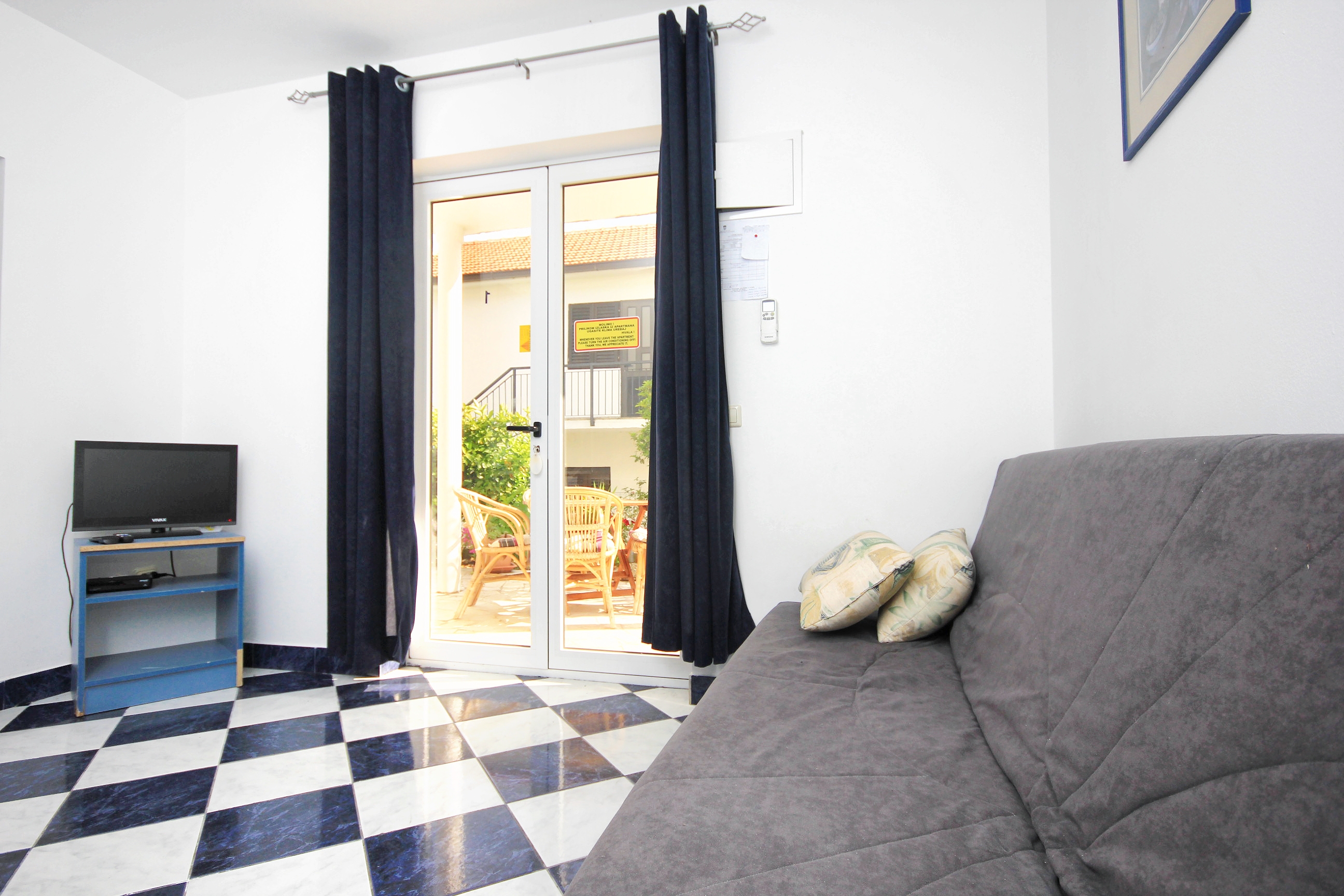 One bedroom apartment with terrace Kučište - Perna, Pelješac (A-4629-a) One bedroom apartment with terrace Kučište - Perna, Pelješac (A-4629-a)