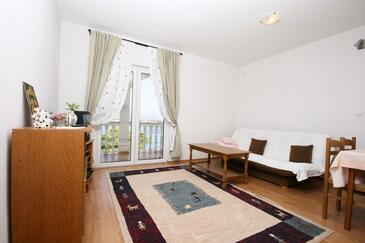 Obývací pokoj Mastrinka, Obývací pokoj v ubytování typu apartment, s klimatizací, domácí mazlíčci povoleni a WiFi.