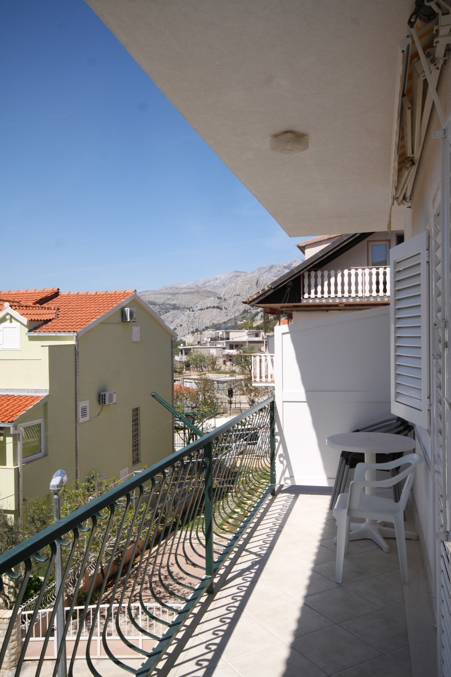 One bedroom apartment with balcony and sea view Nemira, Omiš  A-b