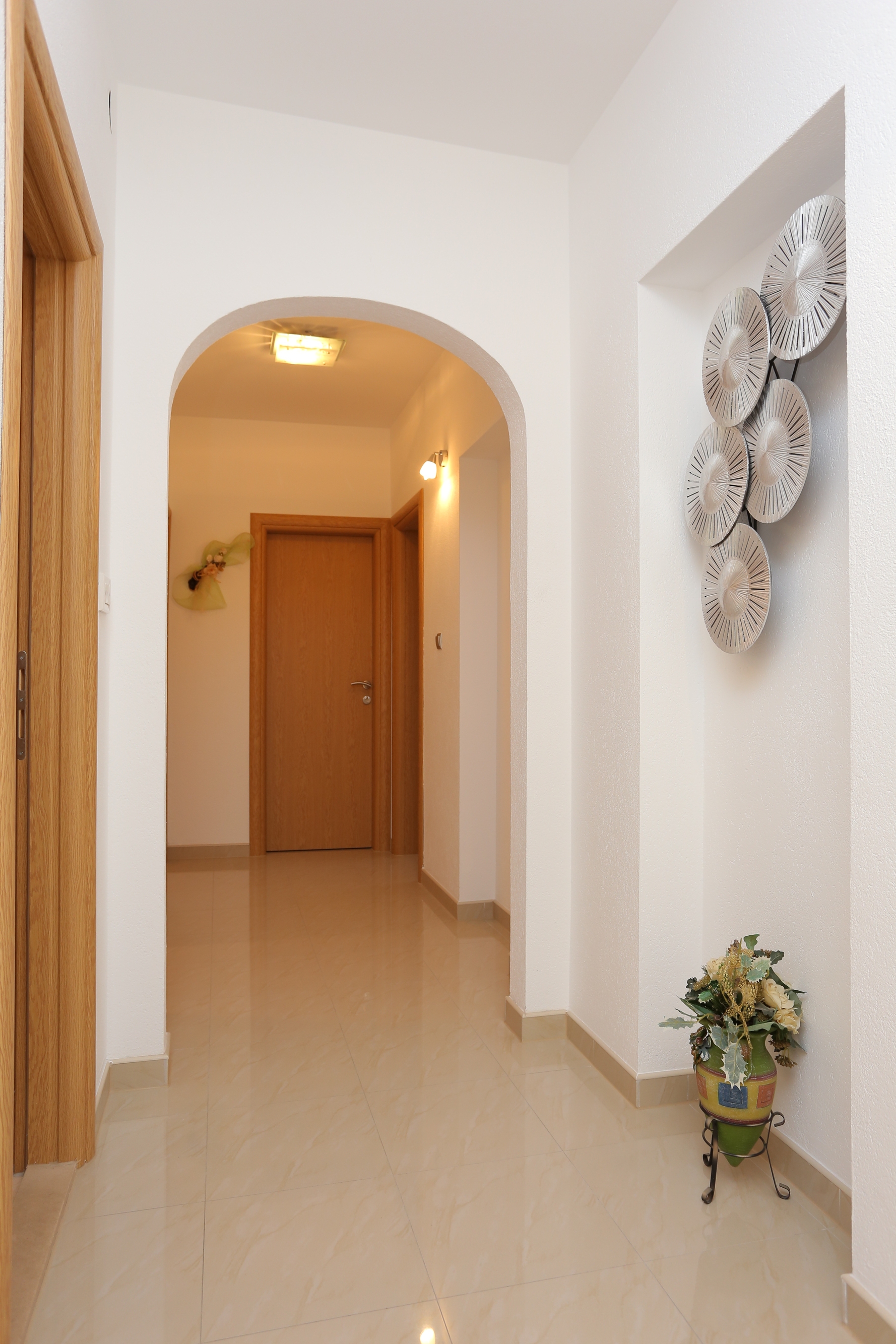 Three bedroom apartment with balcony and sea view Nemira, Omiš  A-c