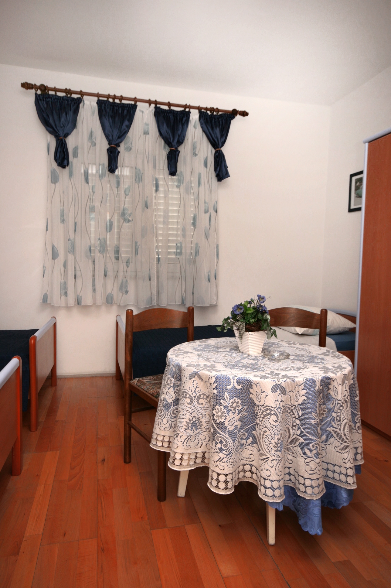 Studio flat with balcony and sea view Nemira, Omiš (AS-4652-b) Studio flat with balcony and sea view Nemira, Omiš (AS-4652-b)