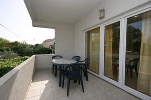 Apartmaji z internetom Omiš - 4654