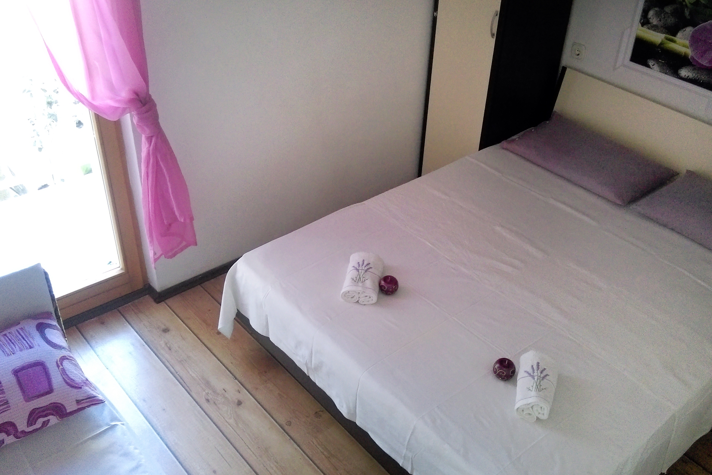 Two bedroom apartment with terrace Bol, Brač  A-a