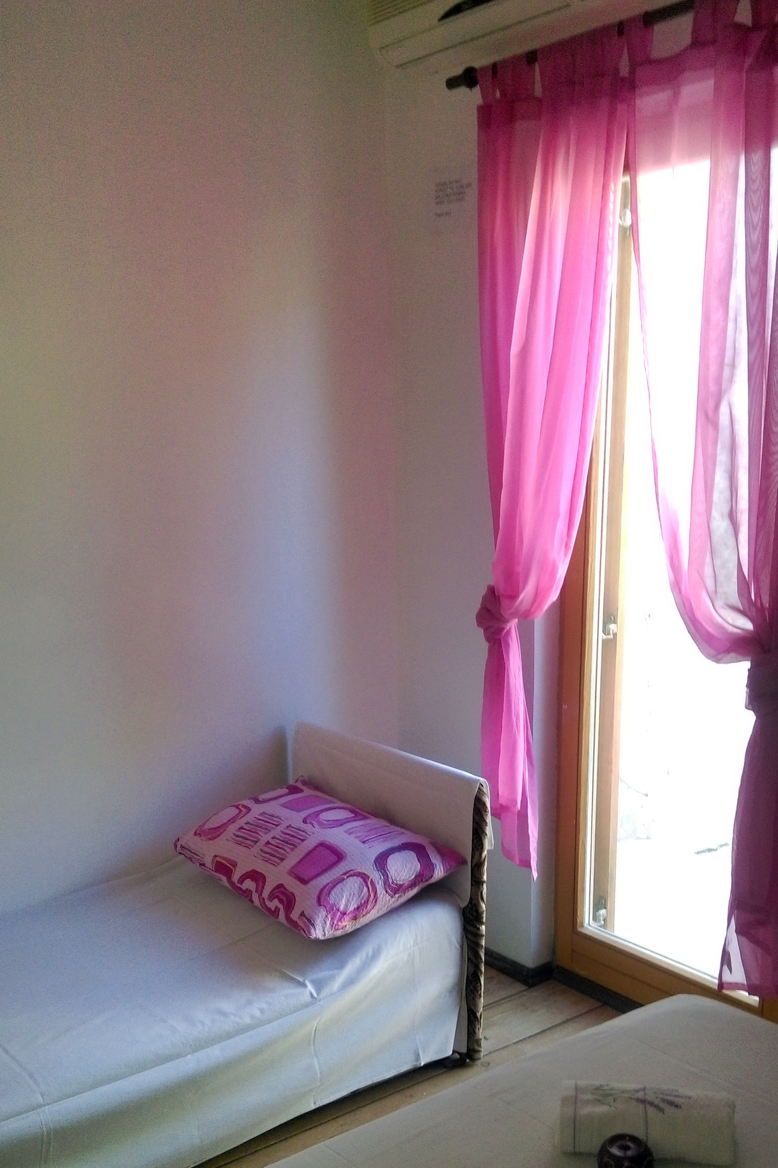 Two bedroom apartment with terrace Bol, Brač  A-a